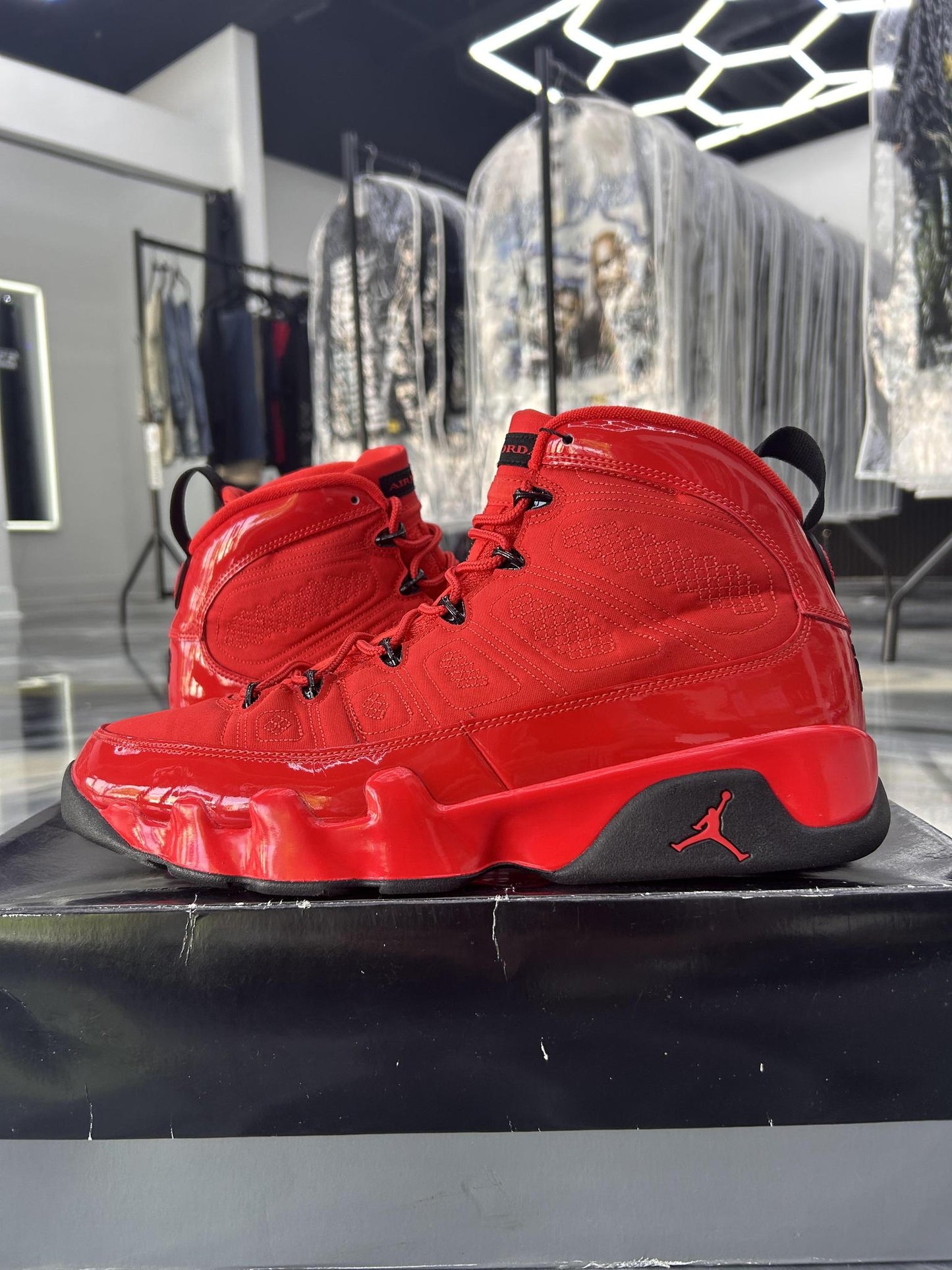 Jordan 9 "Chile Red" Used Size 12