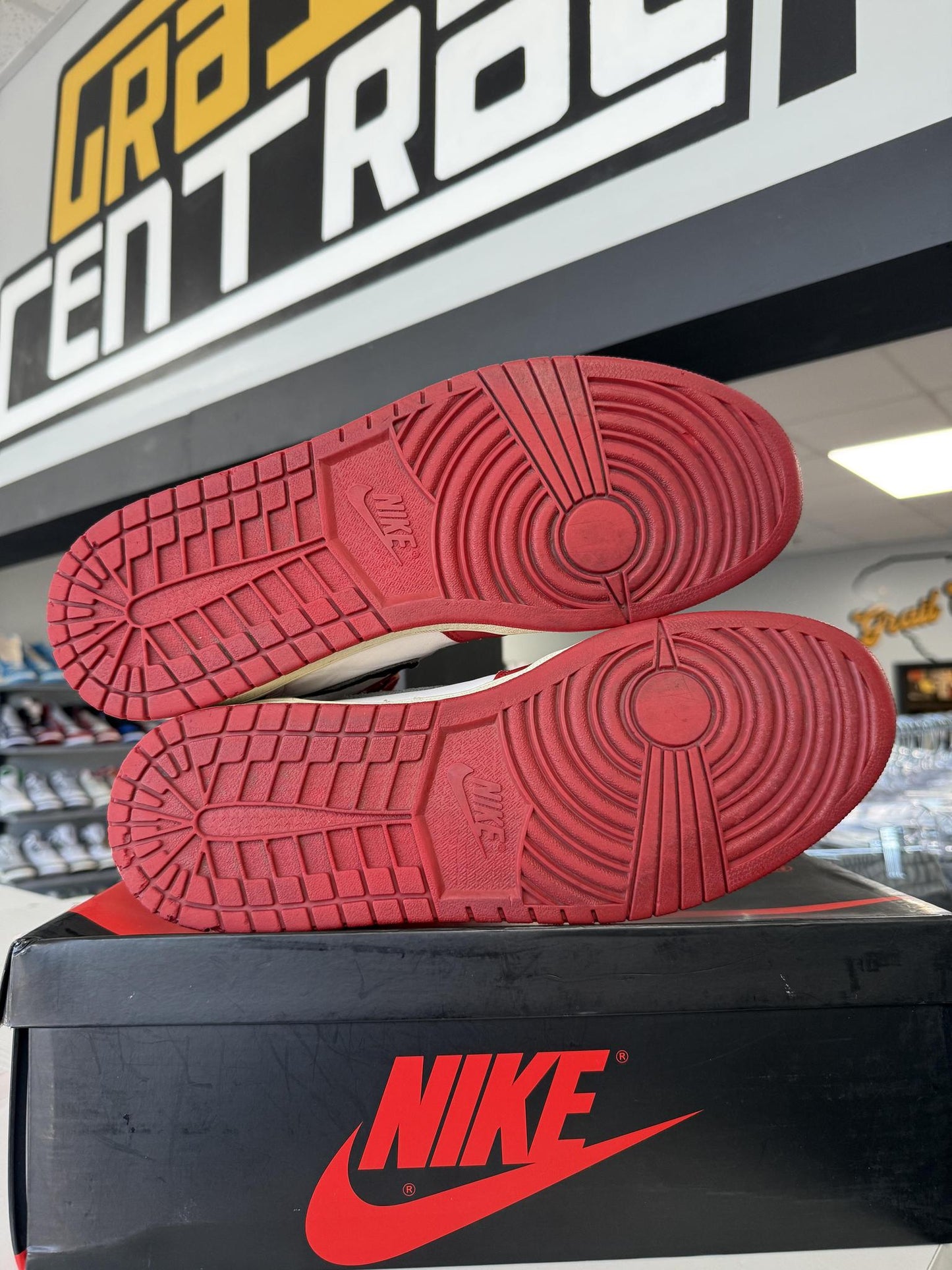 Jordan 1 "Chicago (1994)" Used Size 14