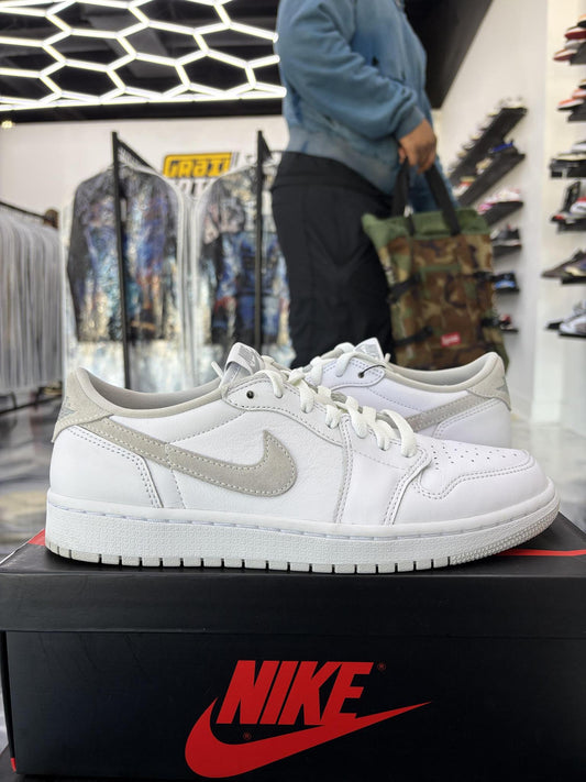 Jordan 1 Low "Neutral Grey" Used Size 8.5