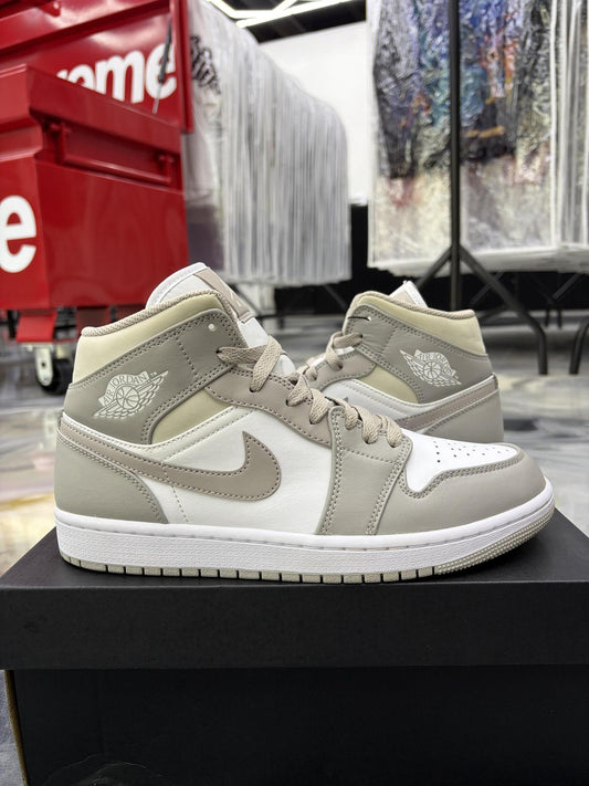 Jordan 1 Mid "Linen" Used Size 8.5