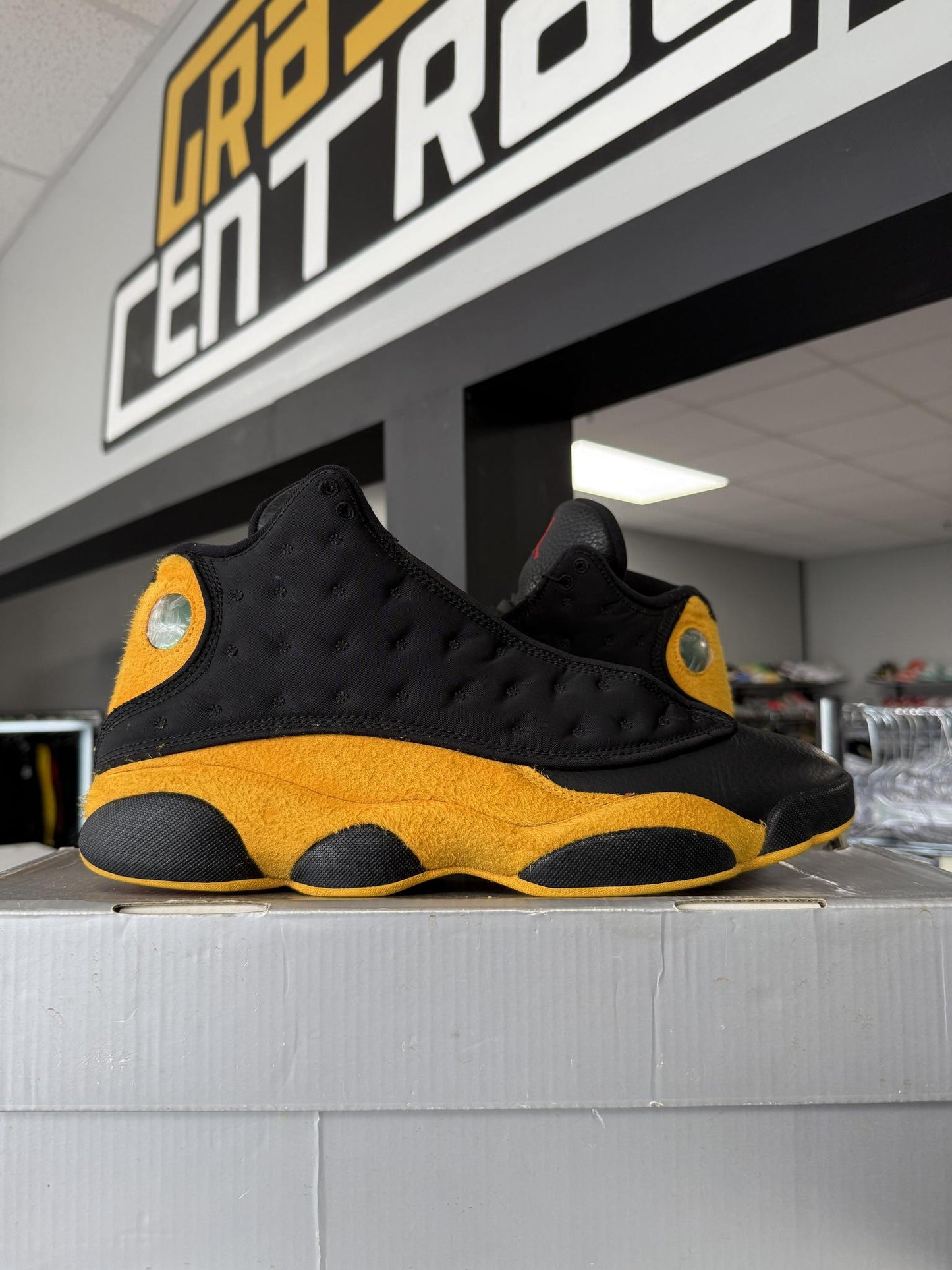 Jordan 13 "Carmelo Anthony" Used Size 12