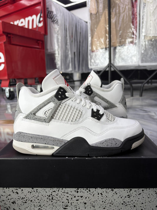 Jordan 4 "White Cement" Used Size 7Y/8.5W