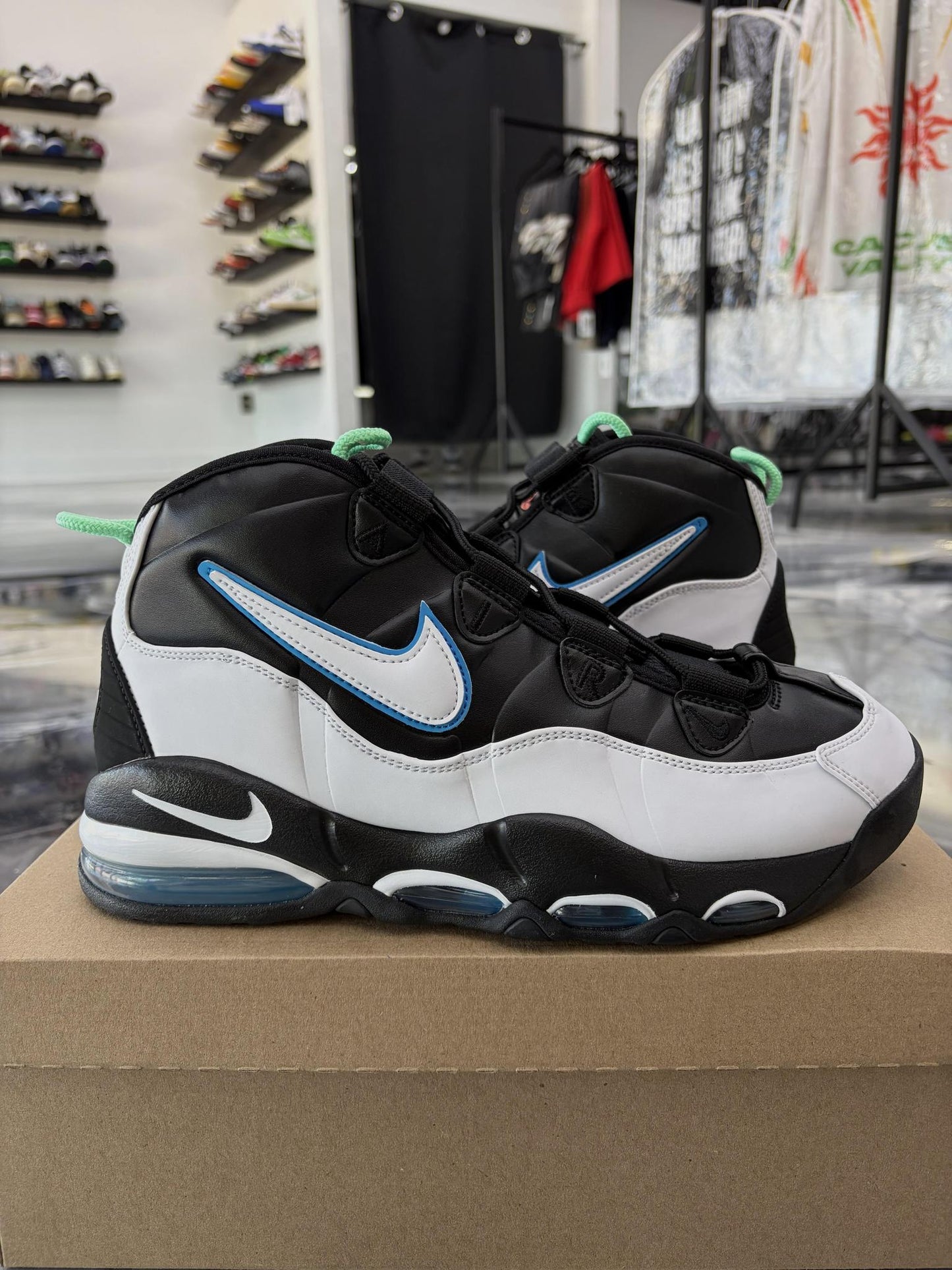 Nike Air Max Uptempo 95 "NY vs NY" Used Size 10.5