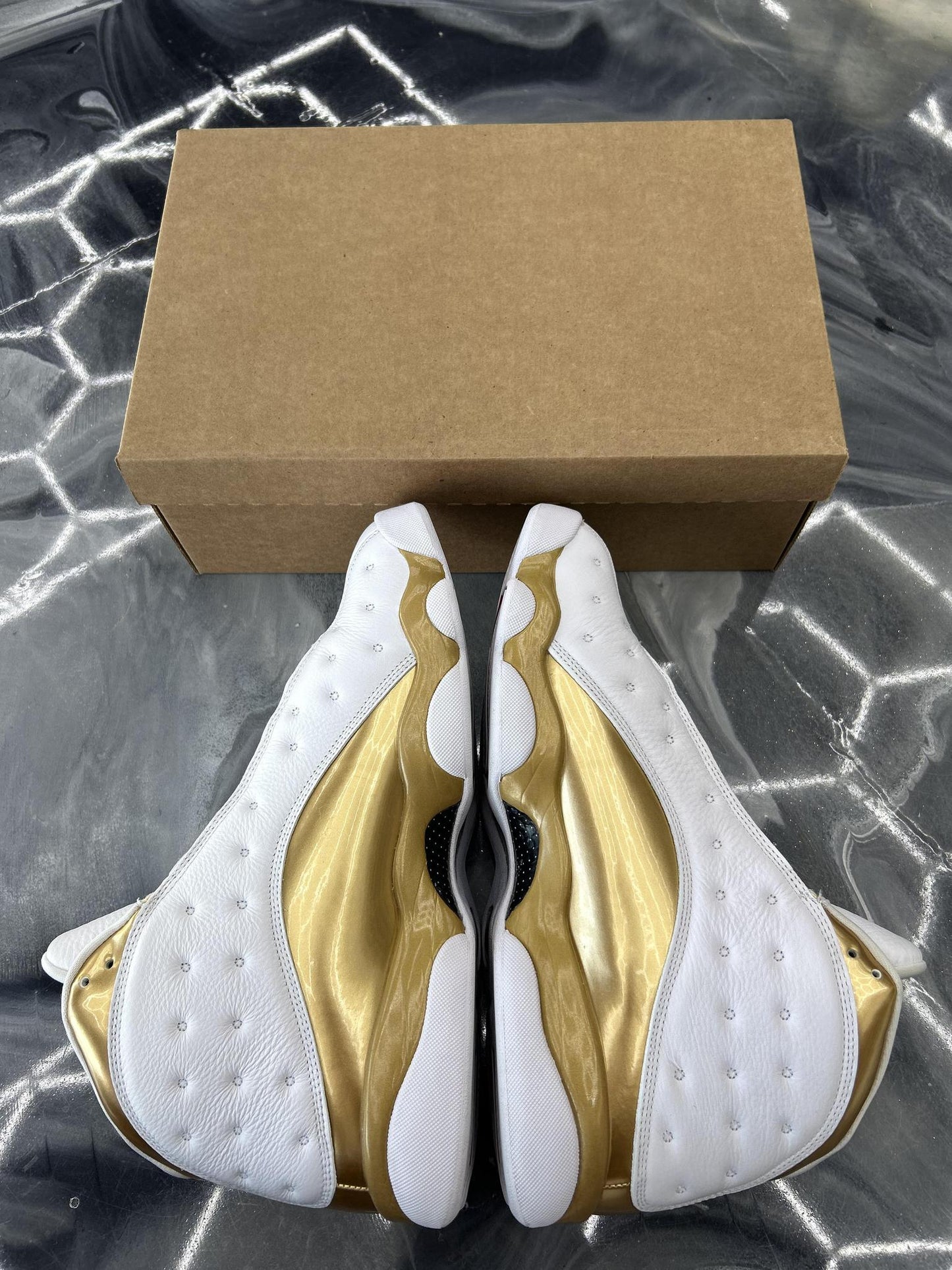 Jordan 13 Retro "Defining Moments Pack" Used Size 13