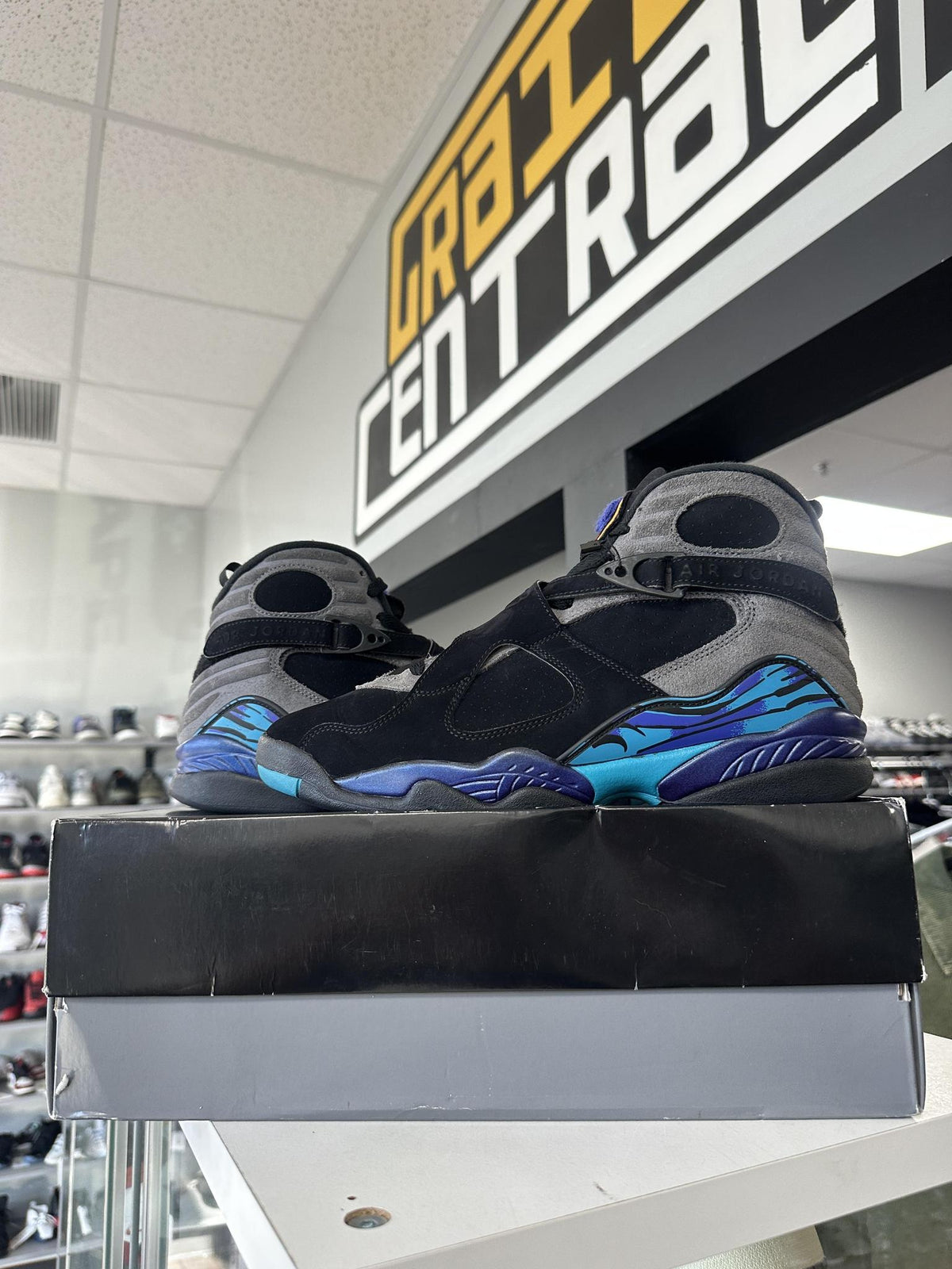 Jordan 8 "Aqua" Used Size 10