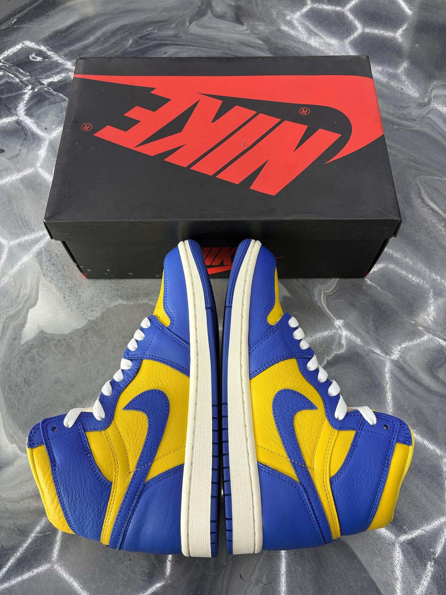 Jordan 1 High "Laney" Used Size 5.5Y/7W