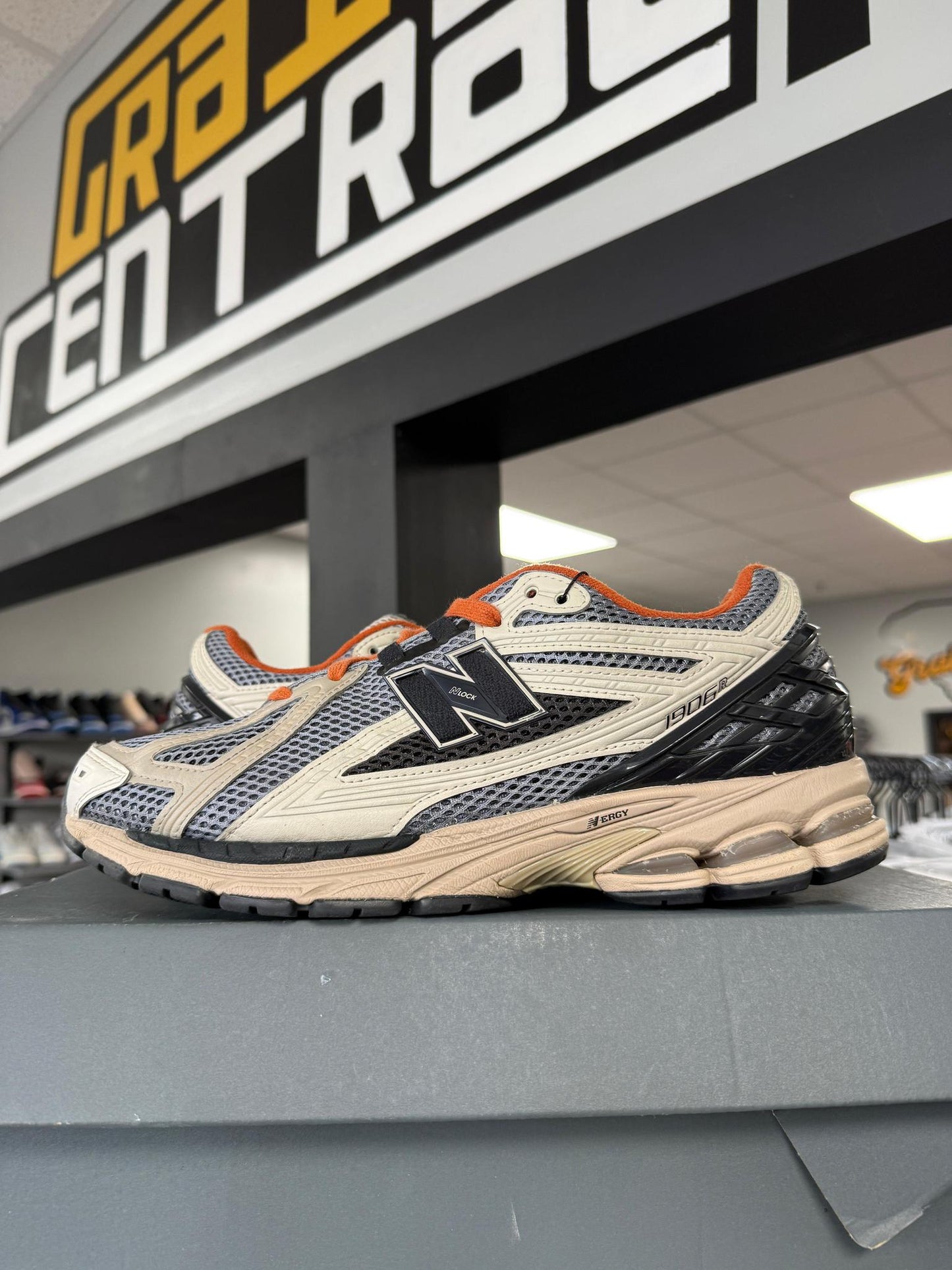 New Balance 1906R "Size?" Used Size 11