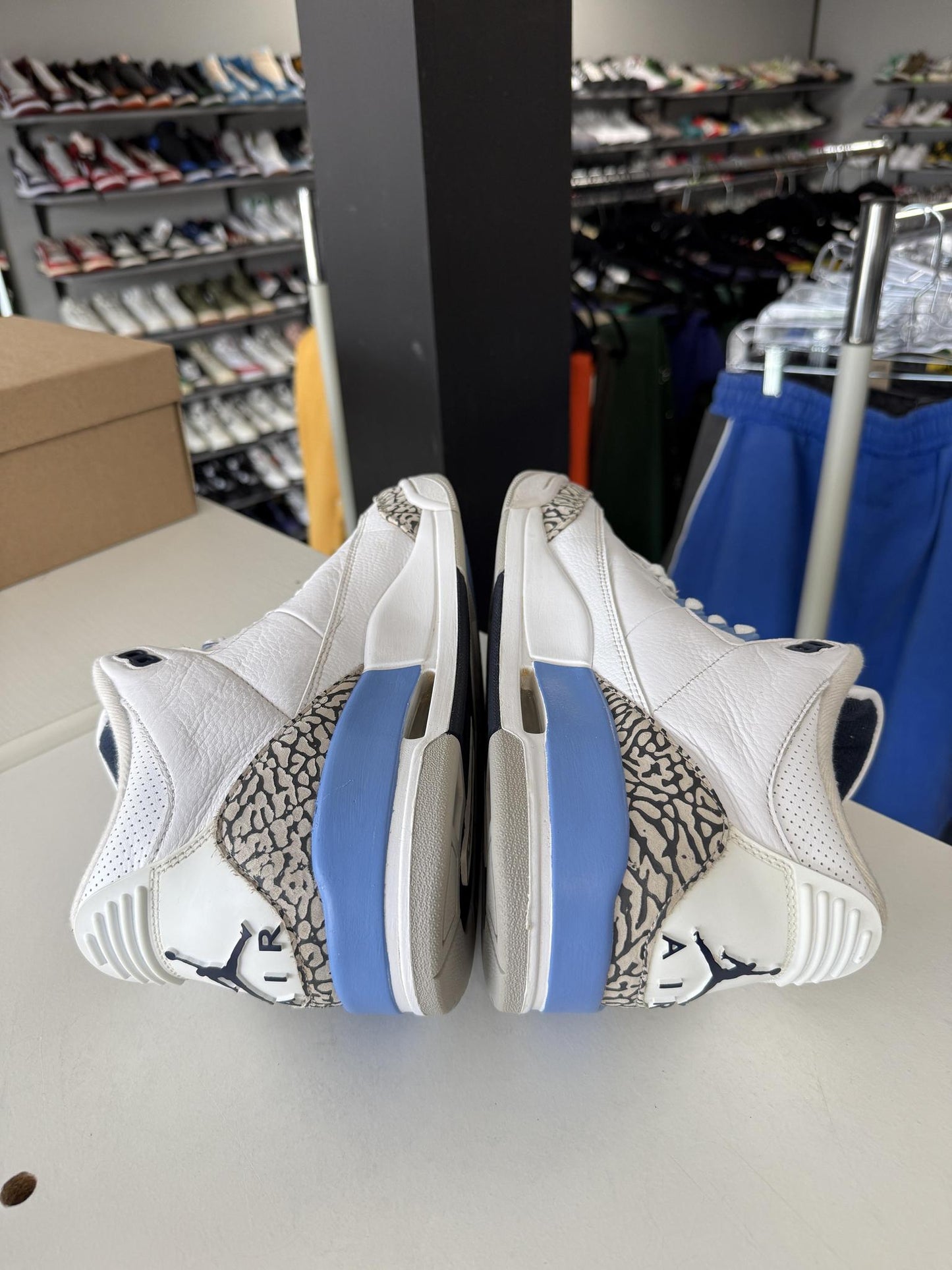 Jordan 3 "UNC" Used Size 10.5