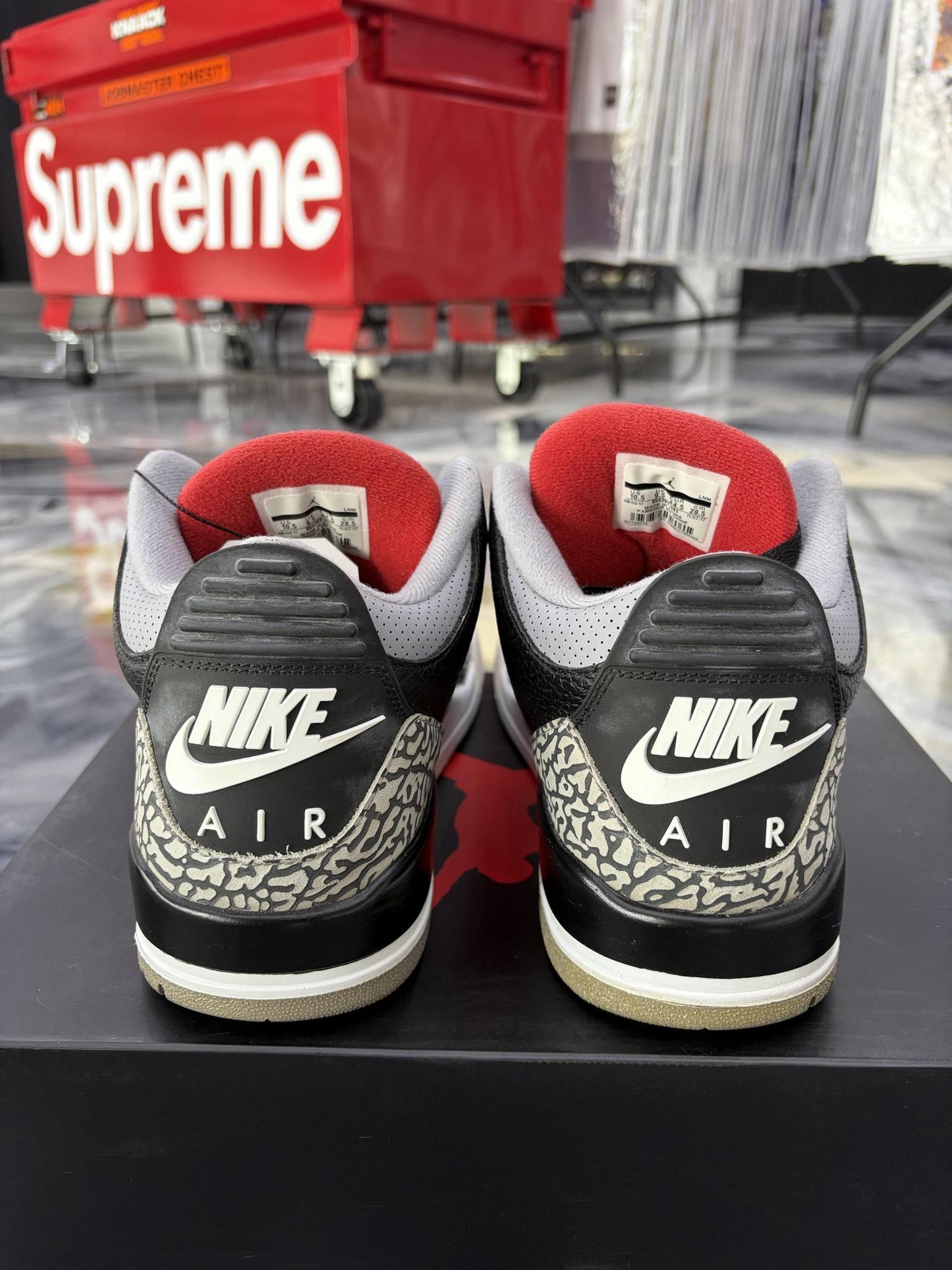 Jordan 3 "Black Cement 2018" Used Size 10.5