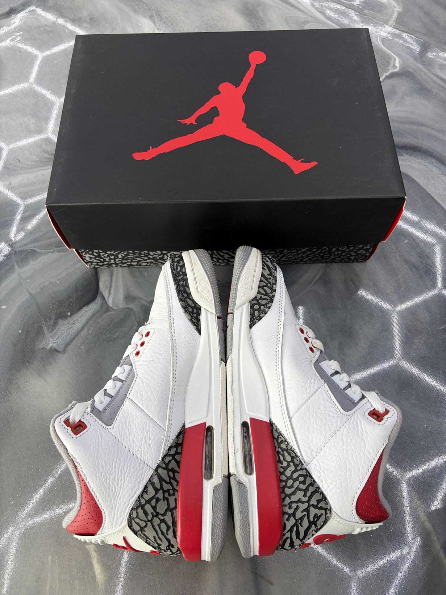 Jordan 3 "Fire Red" Used Size 4Y/5.5W