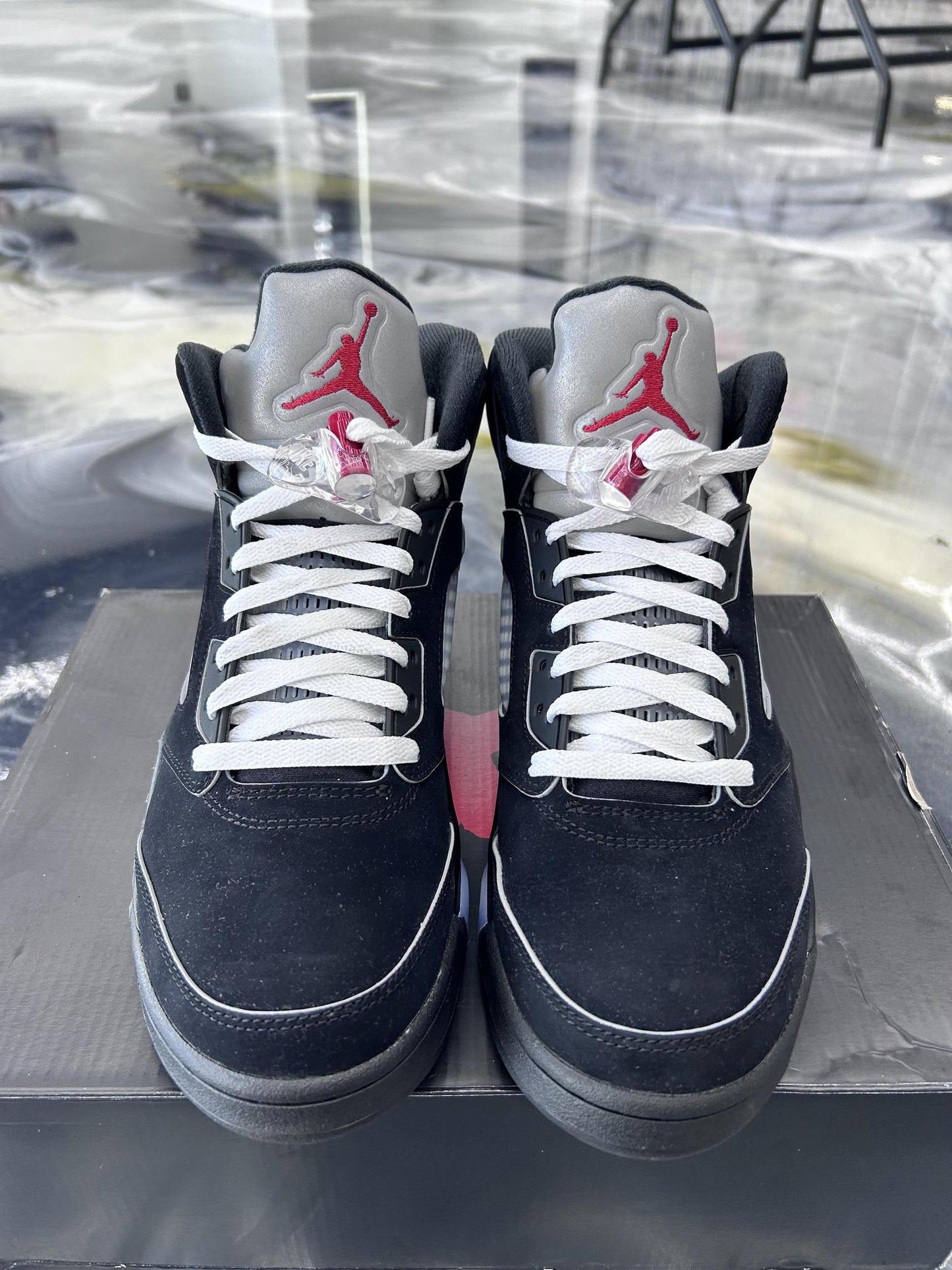 Jordan 5 "Metallic Reimagined" Used Size 9.5
