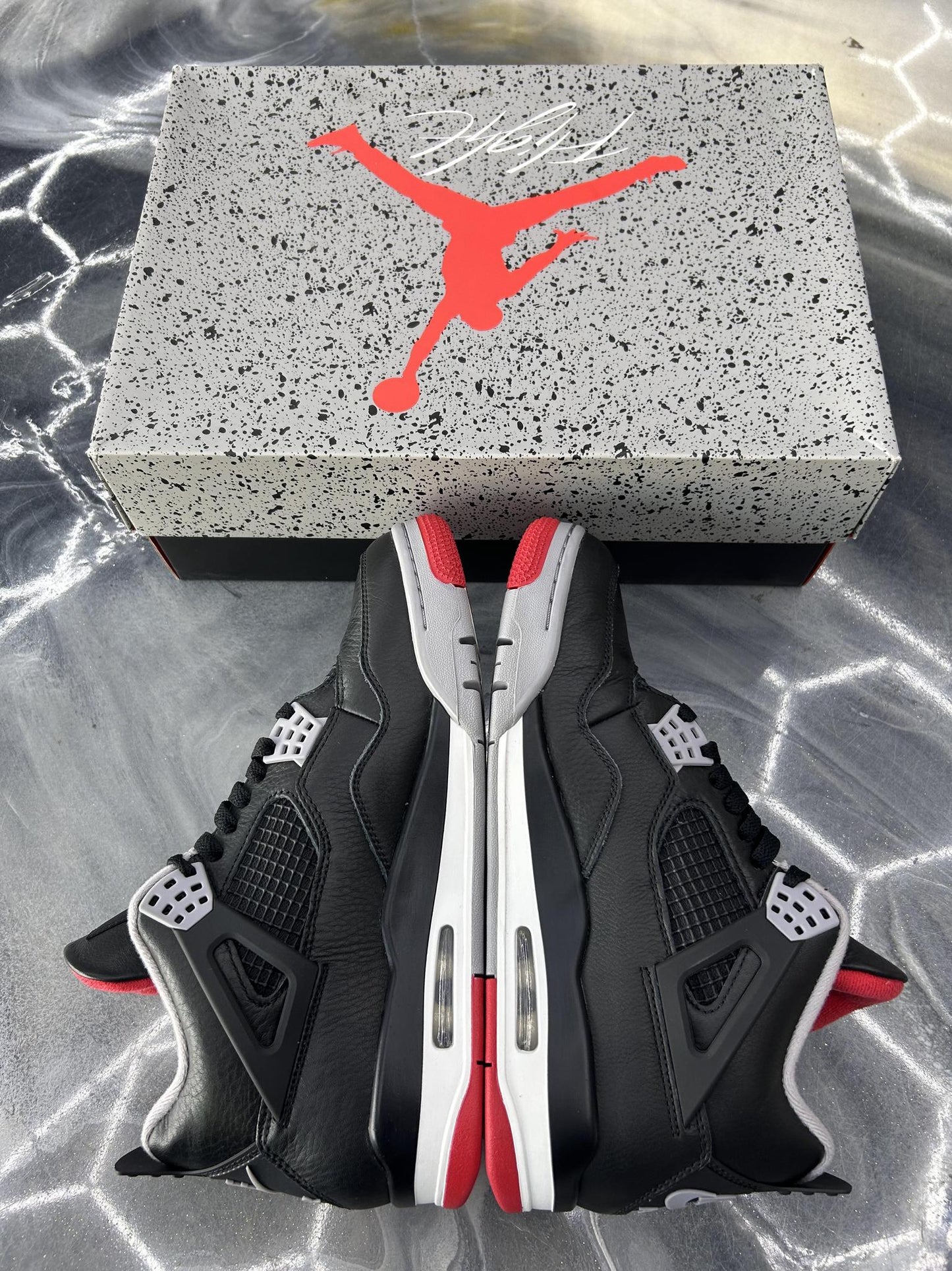 Jordan 4 "Bred Reimagined" Used Size 9.5
