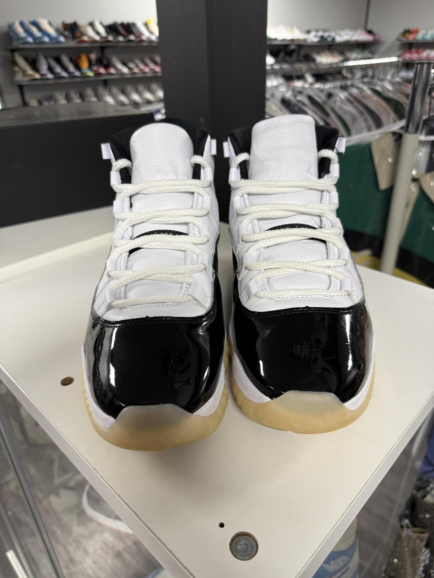 Jordan 11 "Gratitude" Used Size 12