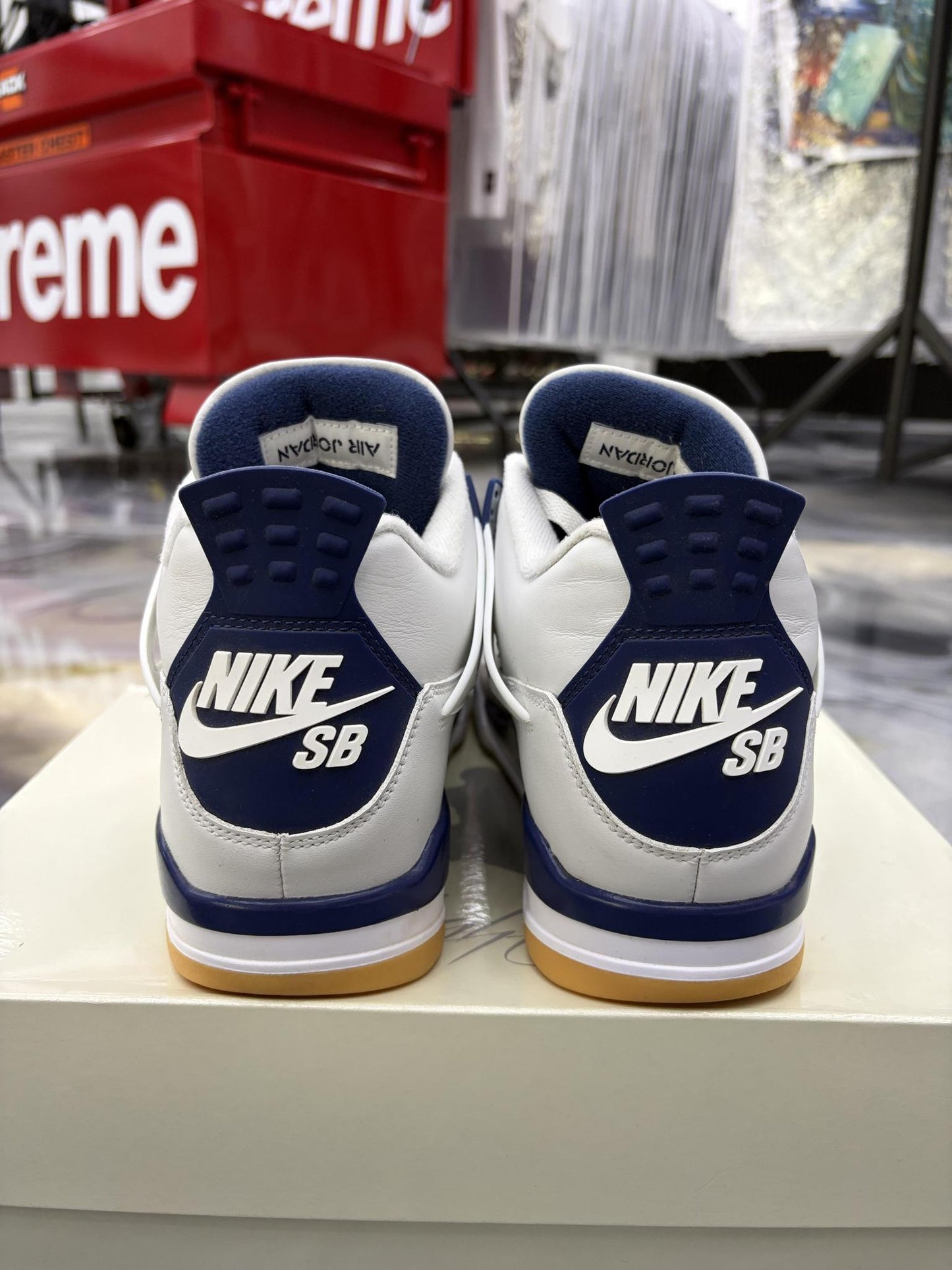 Jordan 4 x SB "Navy" Used Size 9