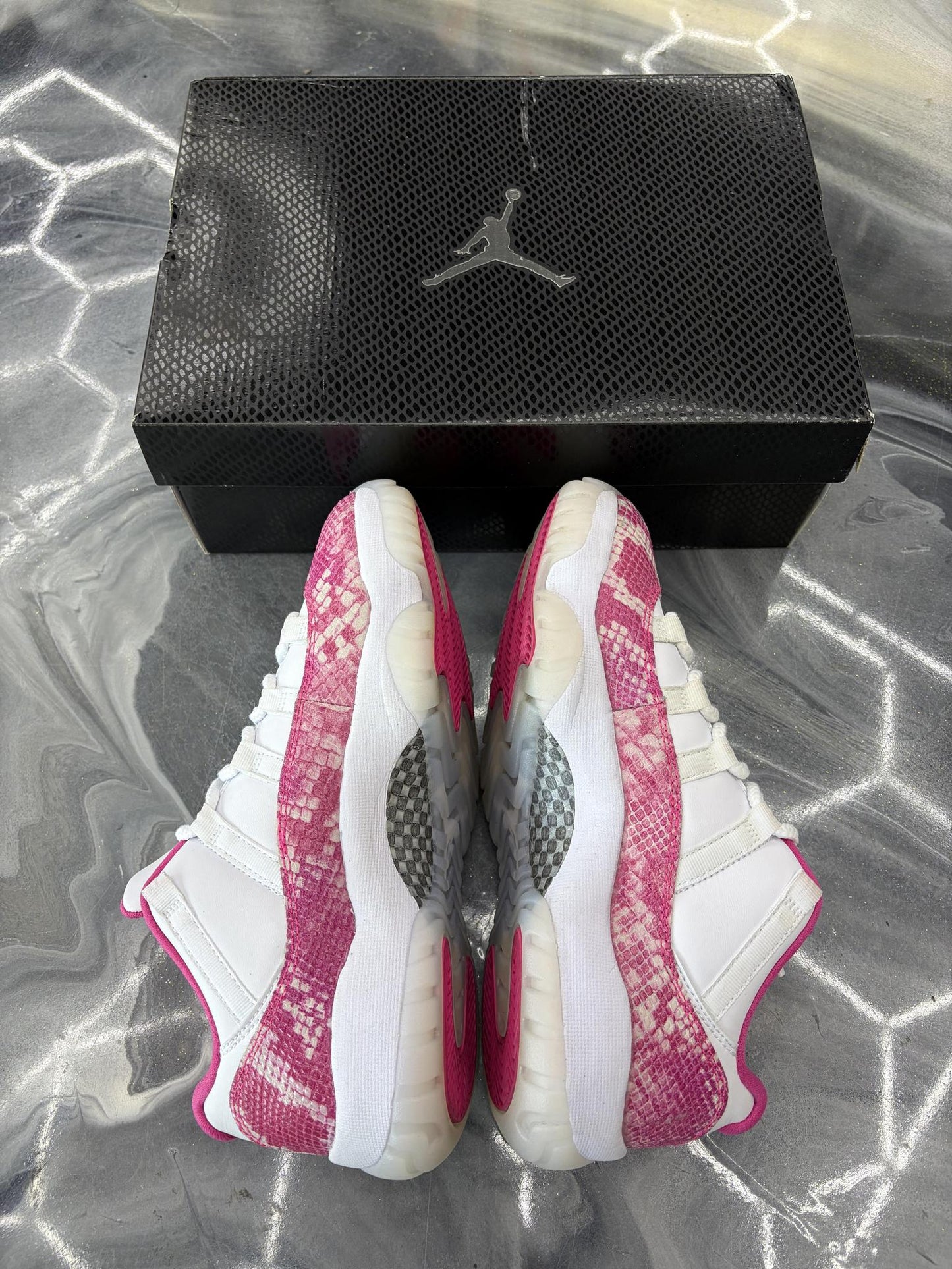 Jordan 11 Low "Pink Snakeskin" Used Size 7Y/8.5W