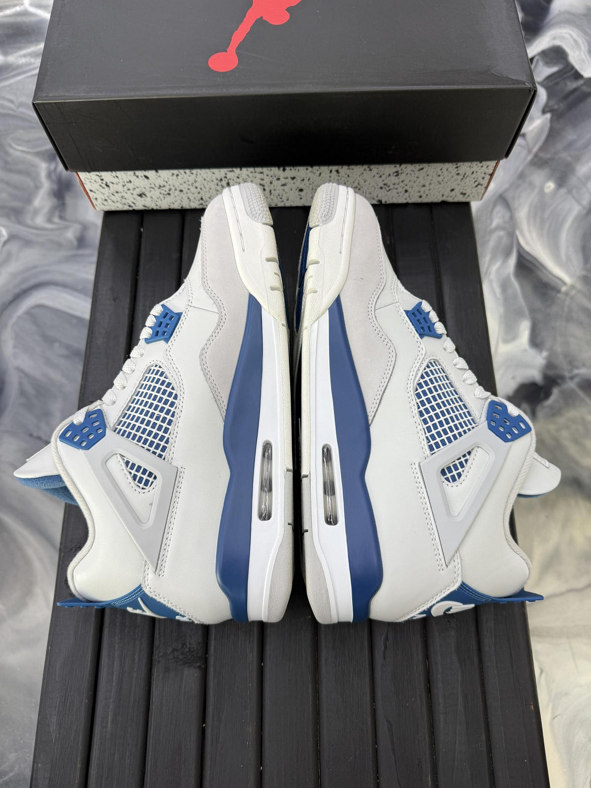 Jordan 4 "Military Blue" Used Size 10