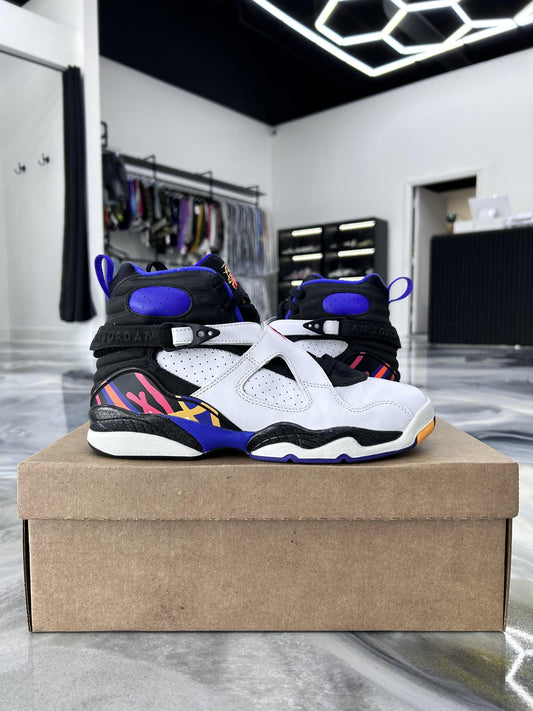 Jordan 8 "Three Peat" Used Size 7Y/8.5W