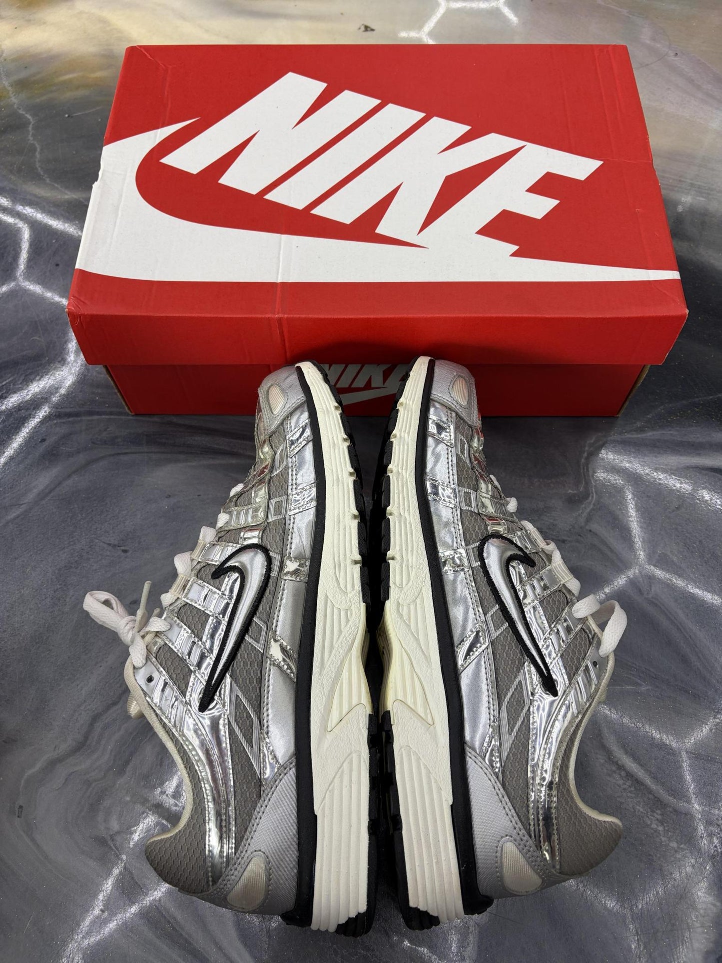 Nike P--6000 Used Size 9