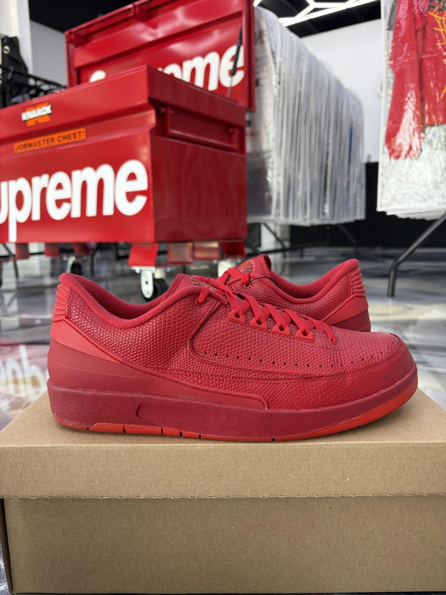 Jordan 2 Retro Low "Gym Red" Used Size 10.5