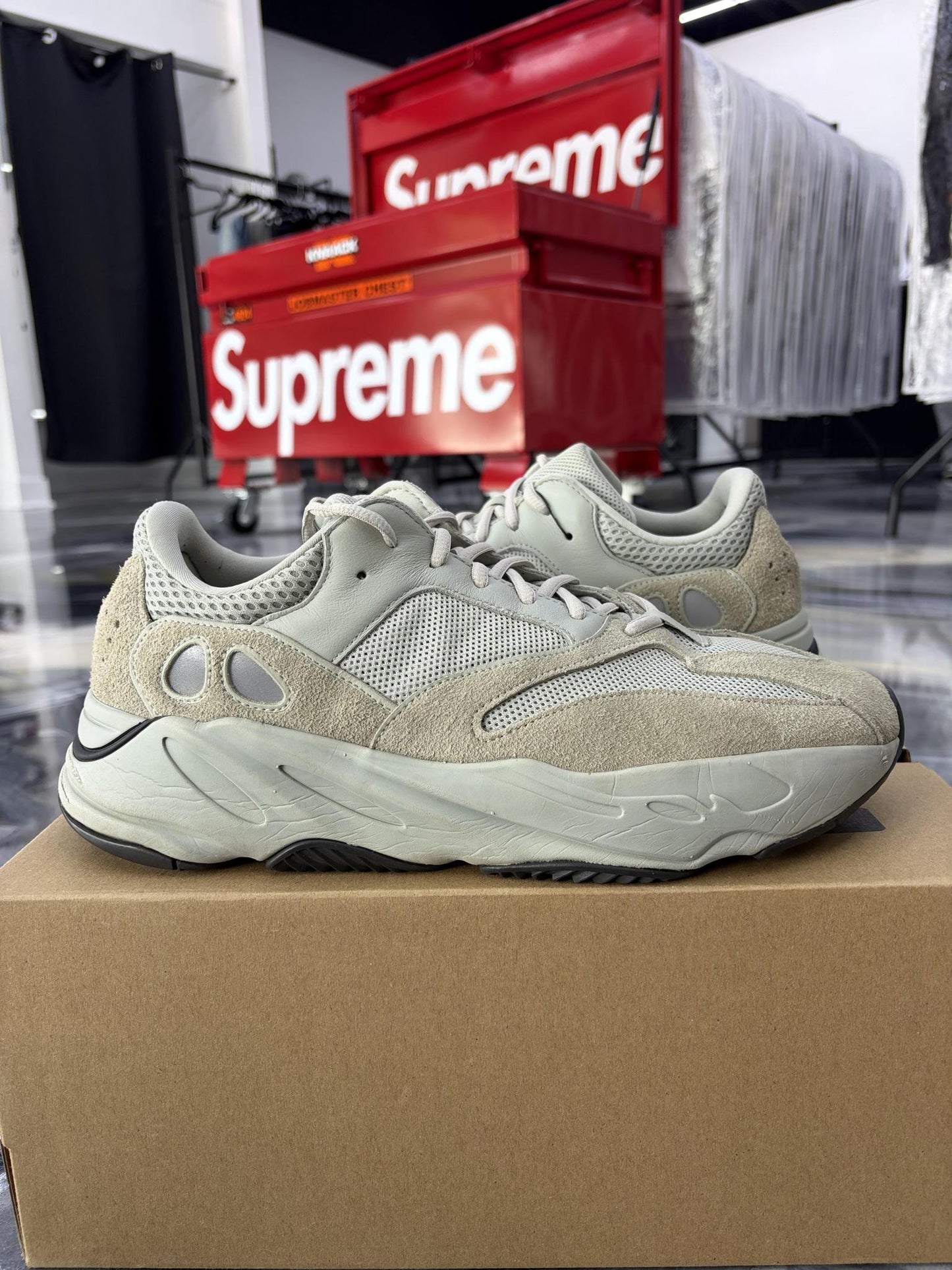 Adidas Yeezy 700 "Salt" Used Size 12