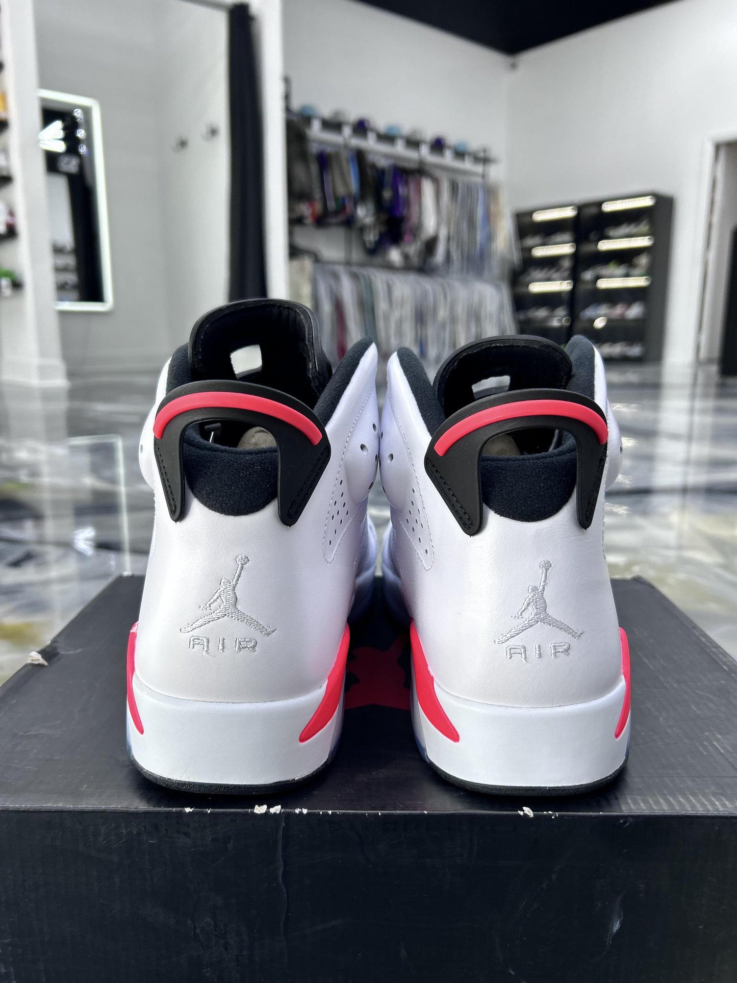 Jordan 6 "White Infrared" Used Size 12