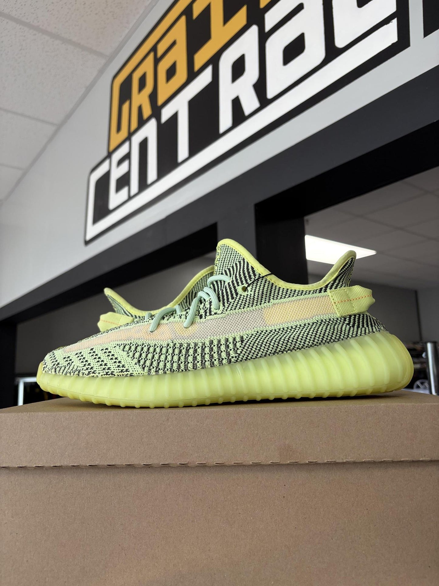 Yeezy 350 V2 "Yeezreel" Used Size 12