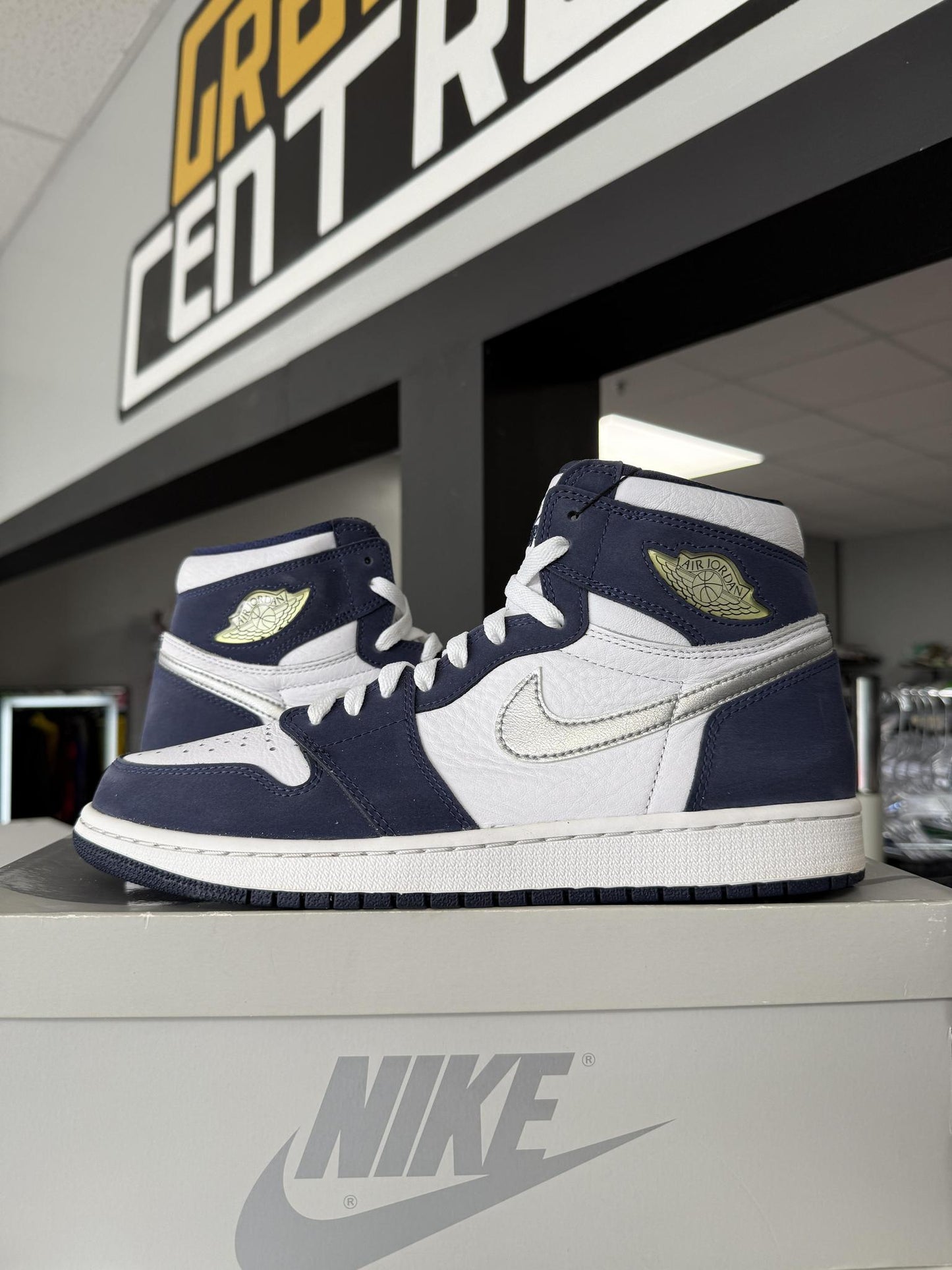 Jordan 1 CO.JP "Midnight Navy" Size 10