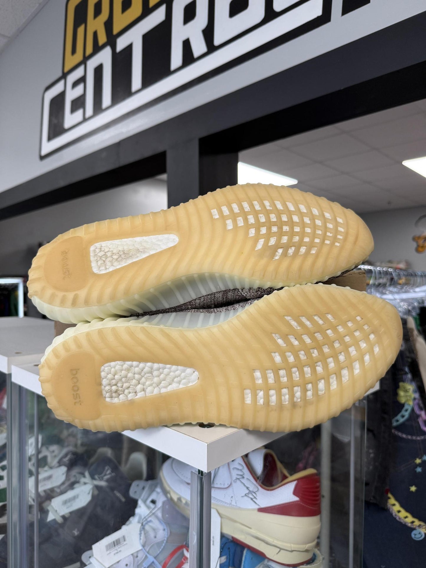Yeezy 350 V2 "Zyon" Used Size 14