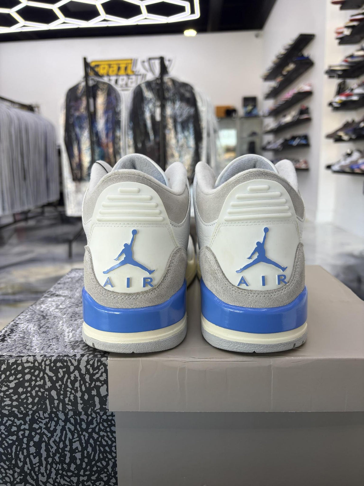 Jordan 3 "Lucky Shorts" Used Size 10