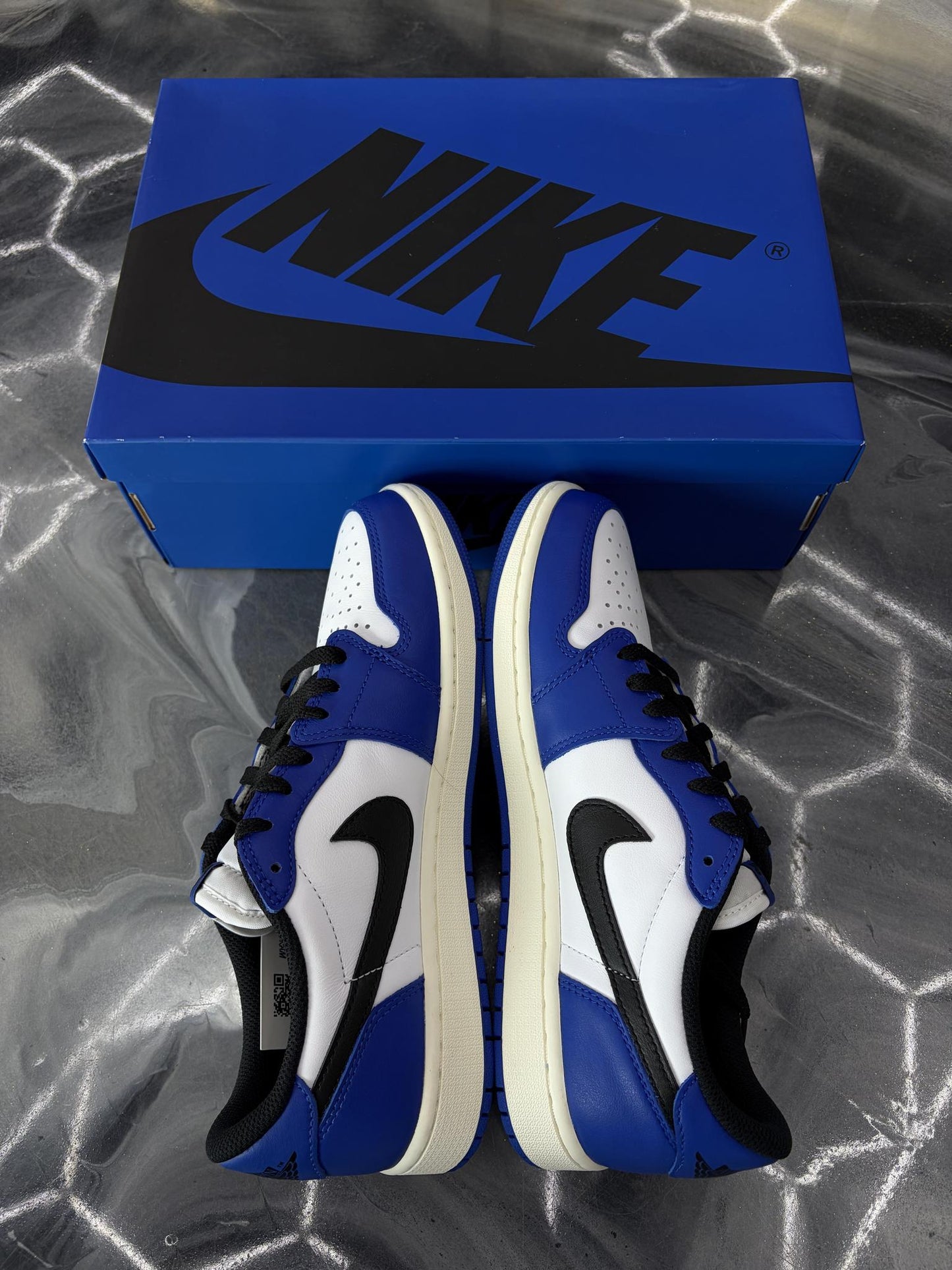 Jordan 1 Low "Game Royal" Used Size 9.5