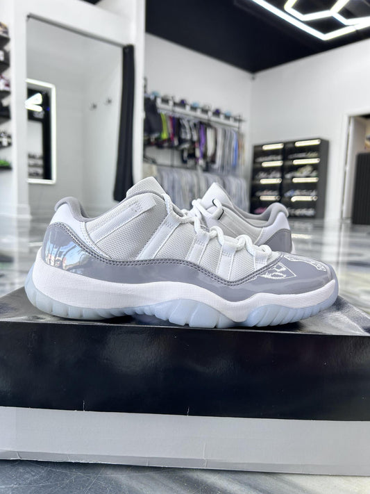 Jordan 11 "Cement Grey" Used Size 7Y/8.5W
