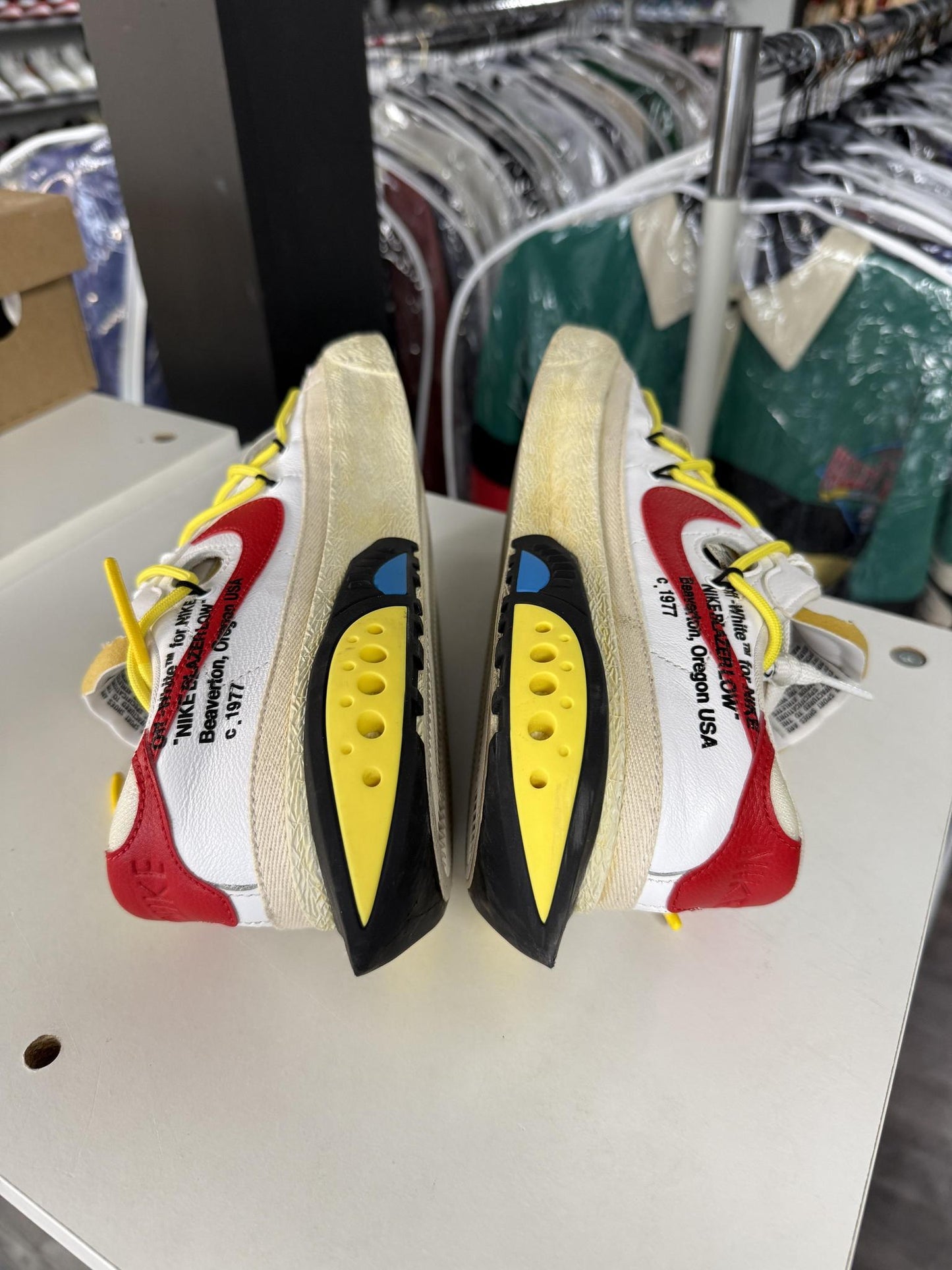 Nike Blazer Low x Off White "University Red" Used Size 11