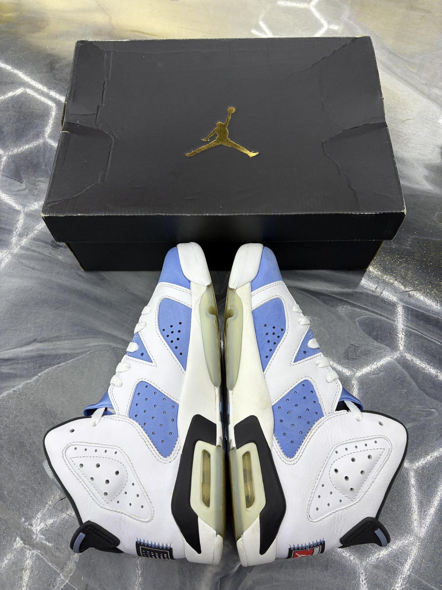 Jordan 6 "UNC" Used Size 6.5Y/8W