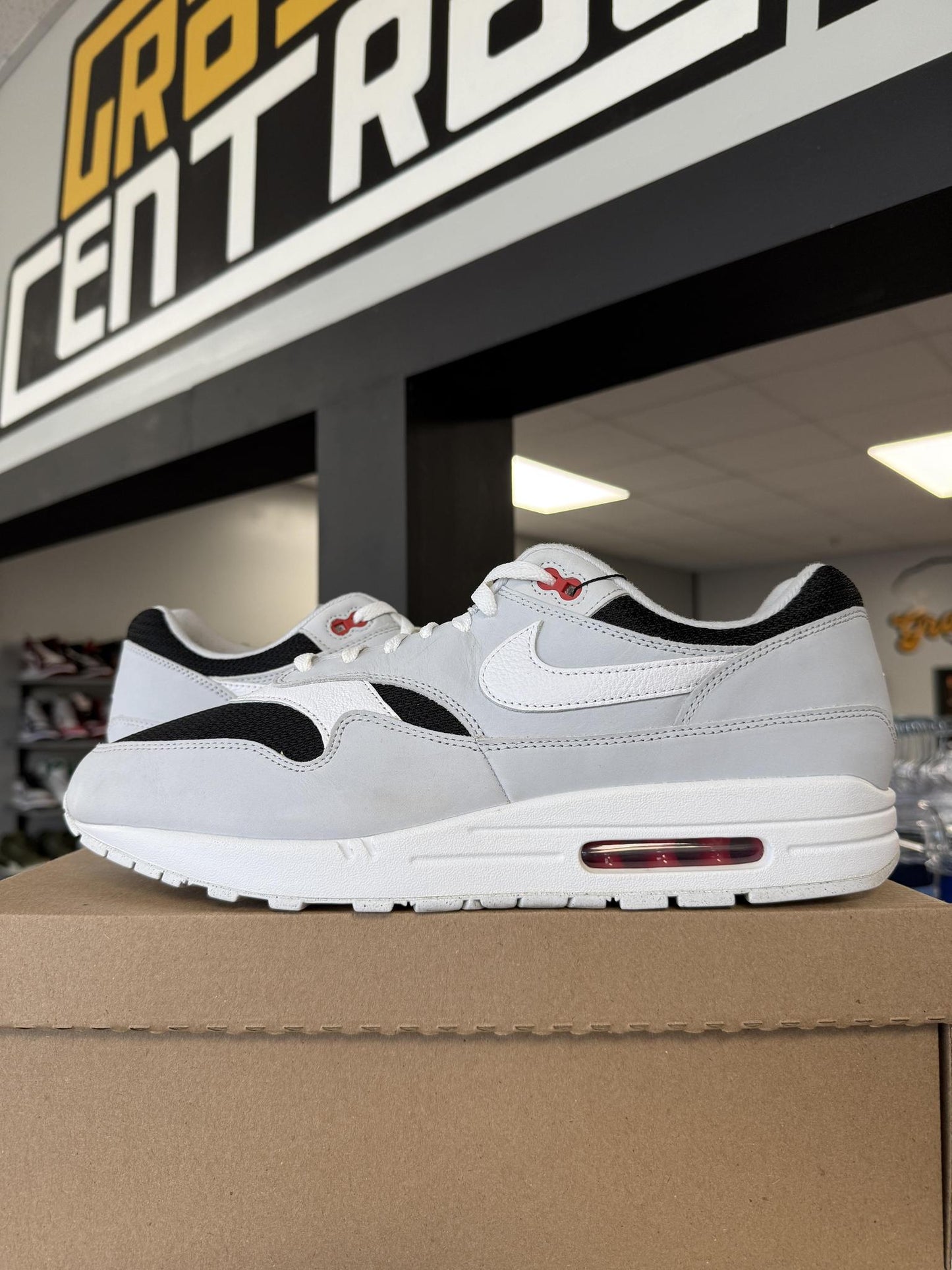 Air Max 1 "Black Grey" Used Size 14
