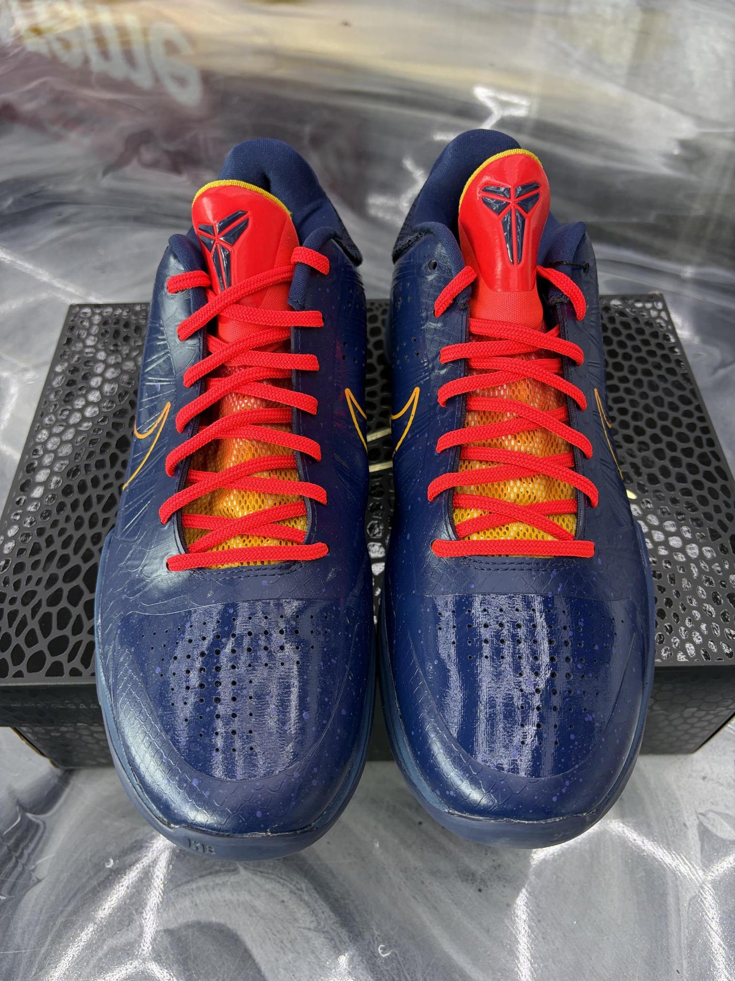 Nike Kobe 5 "Caitlyn Clark Indiana Fever" Used Size 11.5