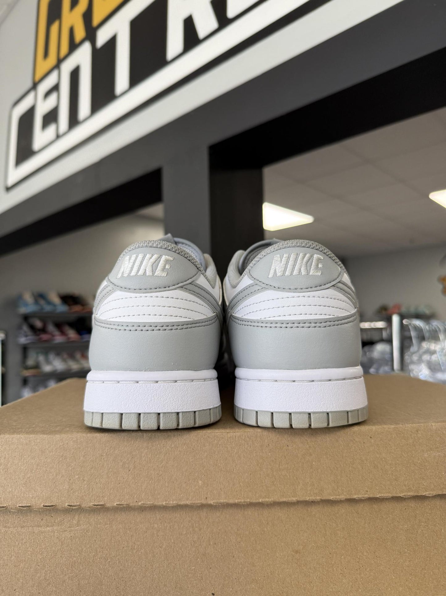 Nike Dunk Low "Grey Fog" Used Size 10