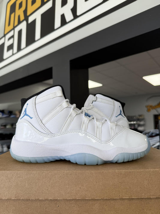 Jordan 11 "Legend Blue" Used Size 5Y/6.5W