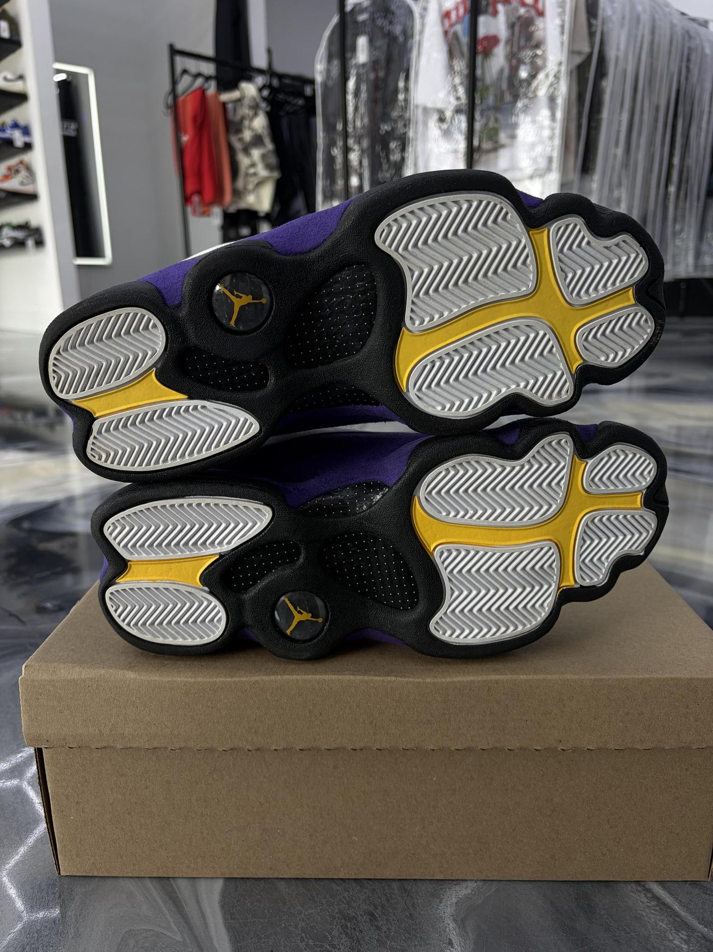 Jordan 13 "Lakers" Used Size 9