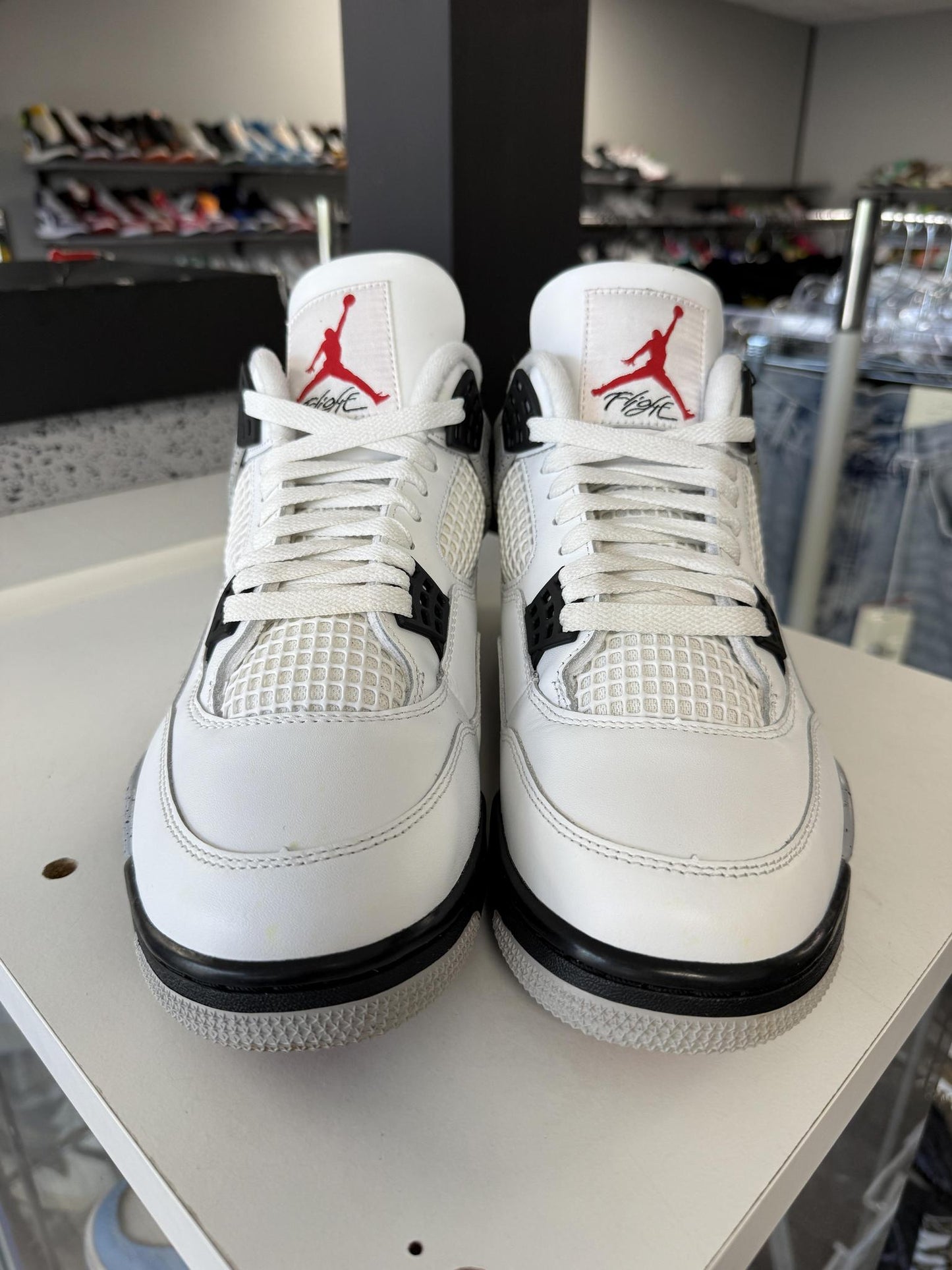 Jordan 4 "White Cement" Used Size 11.5