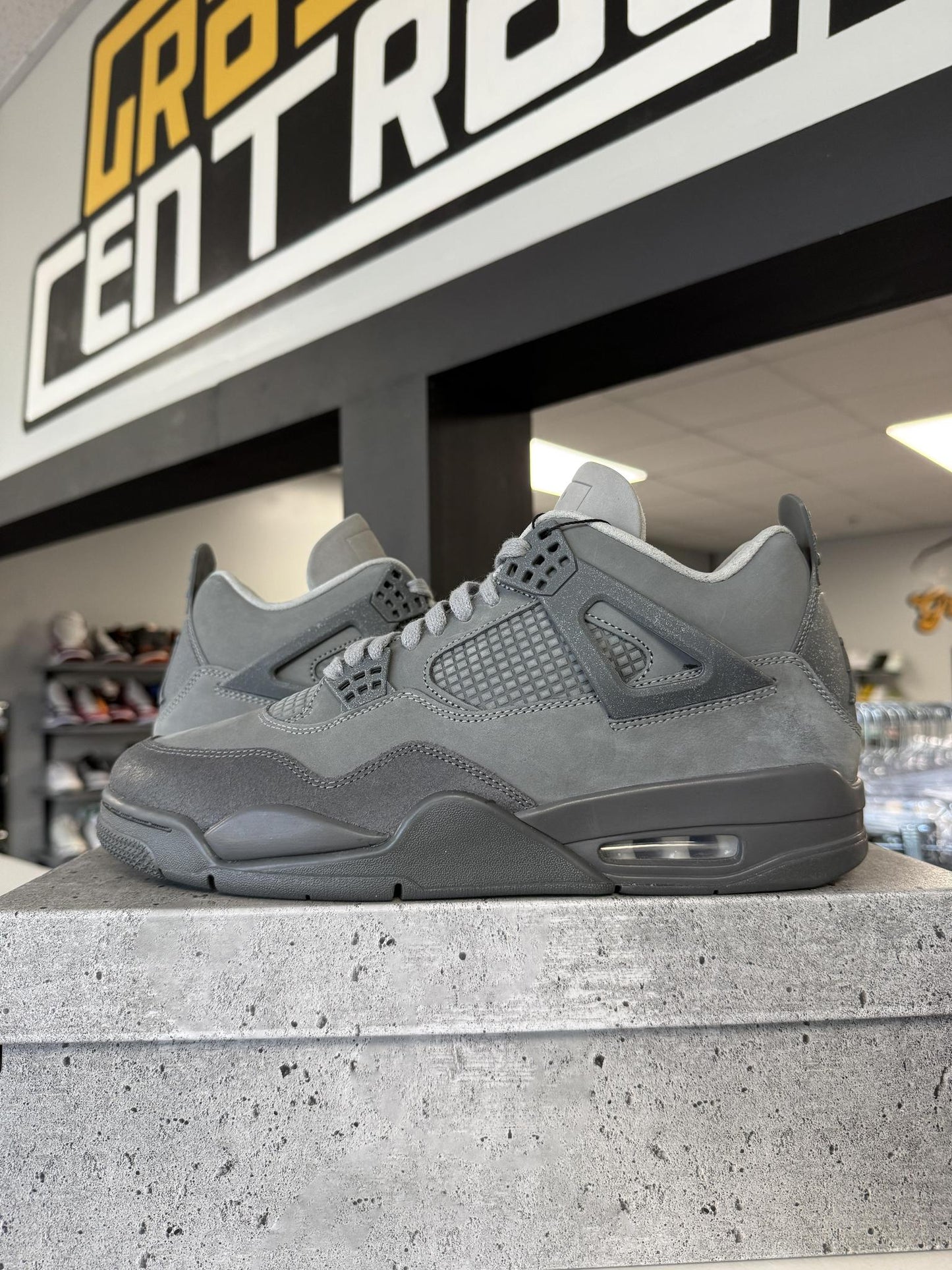 Jordan 4 "Wet Cement" Used Size 11