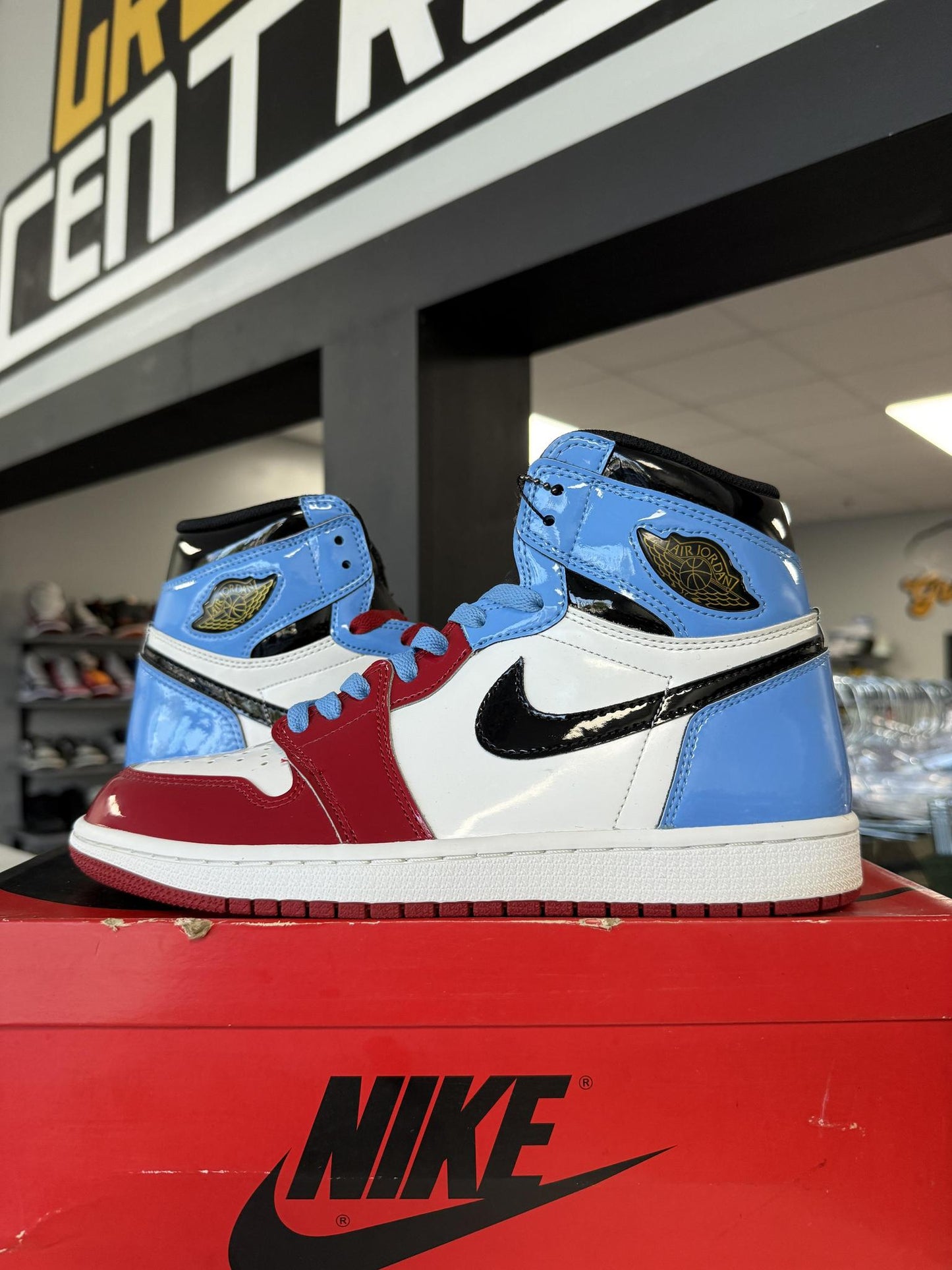 Jordan 1 Fearless "UNC Chicago" Used Size 8