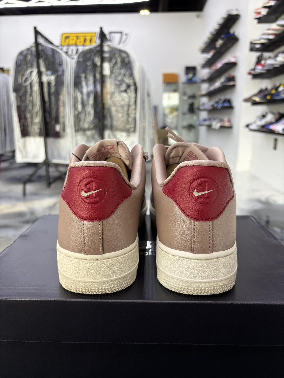 Nike Air Force 1 Low Jewel "Taupe Red Crush" Used Size 9