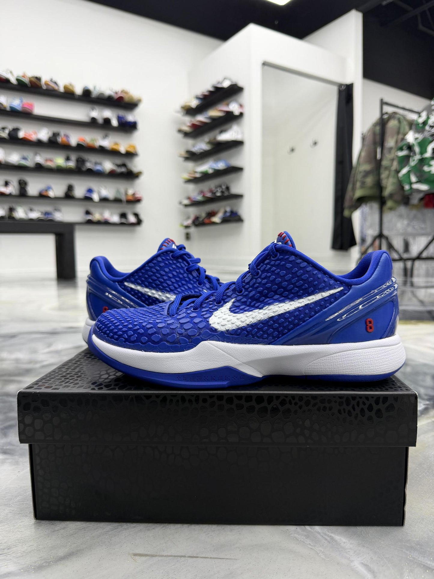 Kobe 6 Dodgers Used 7Y/8.5W
