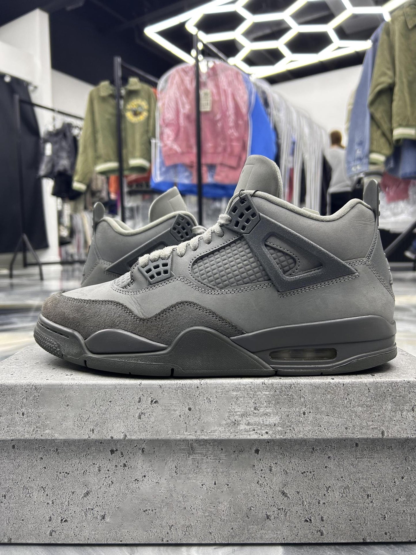 Jordan 4 "Wet Cement" Used Size 11