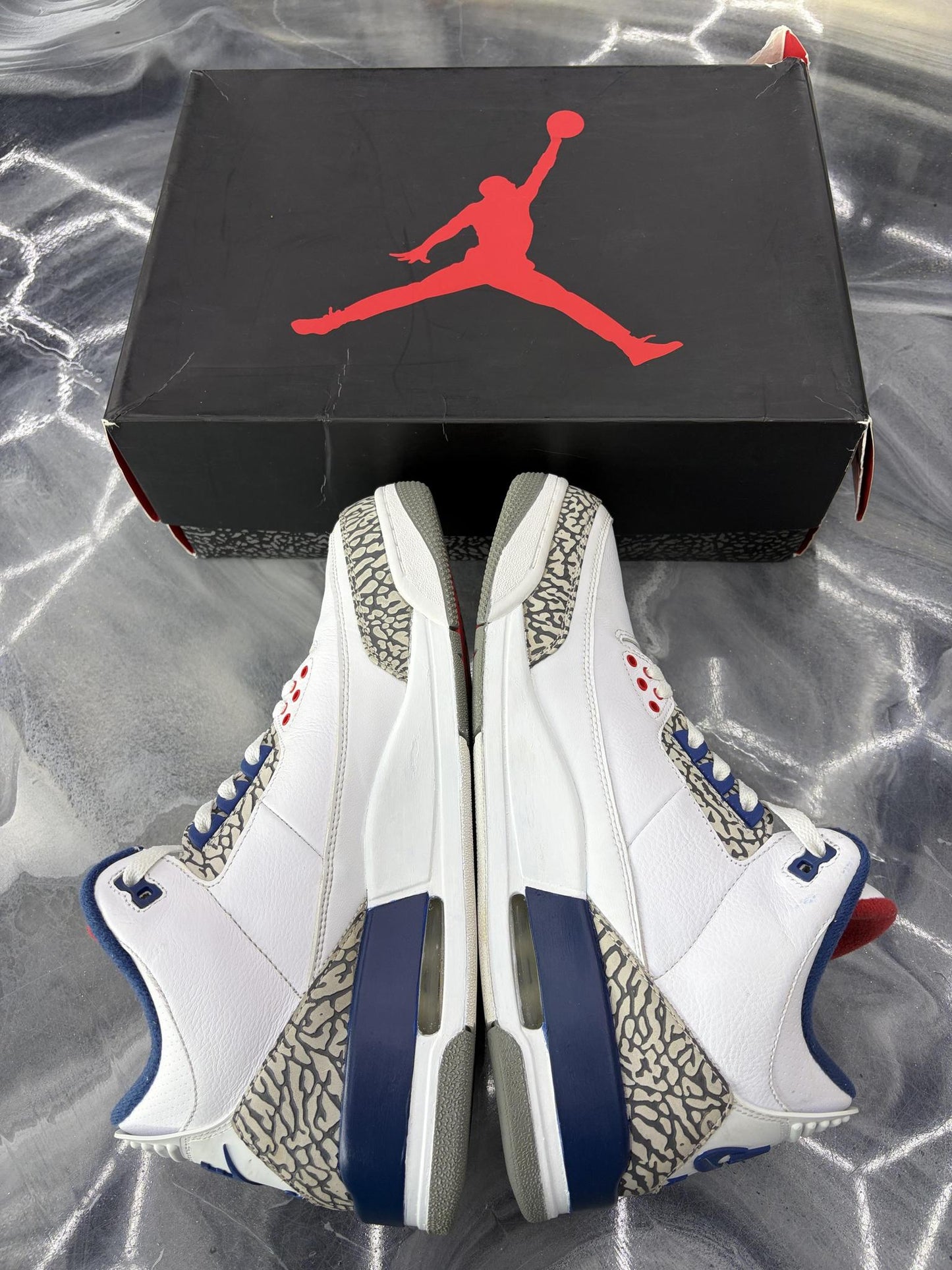 Jordan 3 "True Blue" Used Size 12