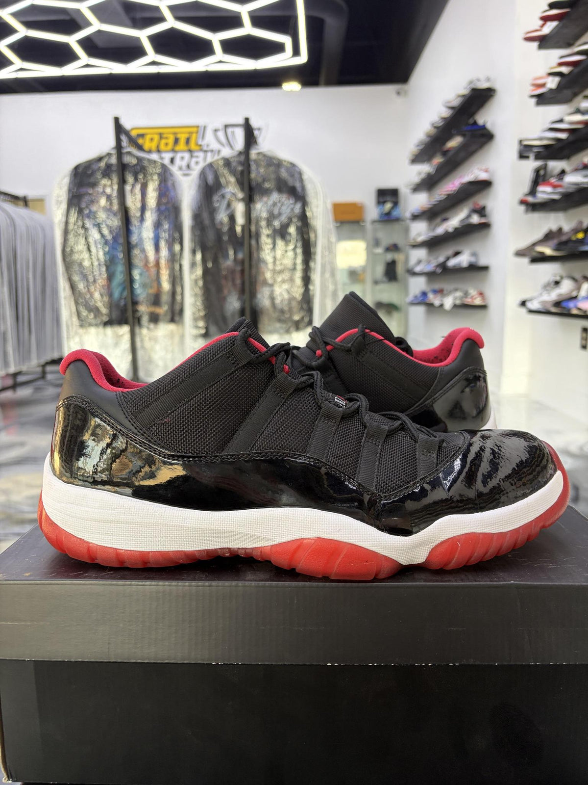 Jordan 11 Low "Bred" Used Size 12