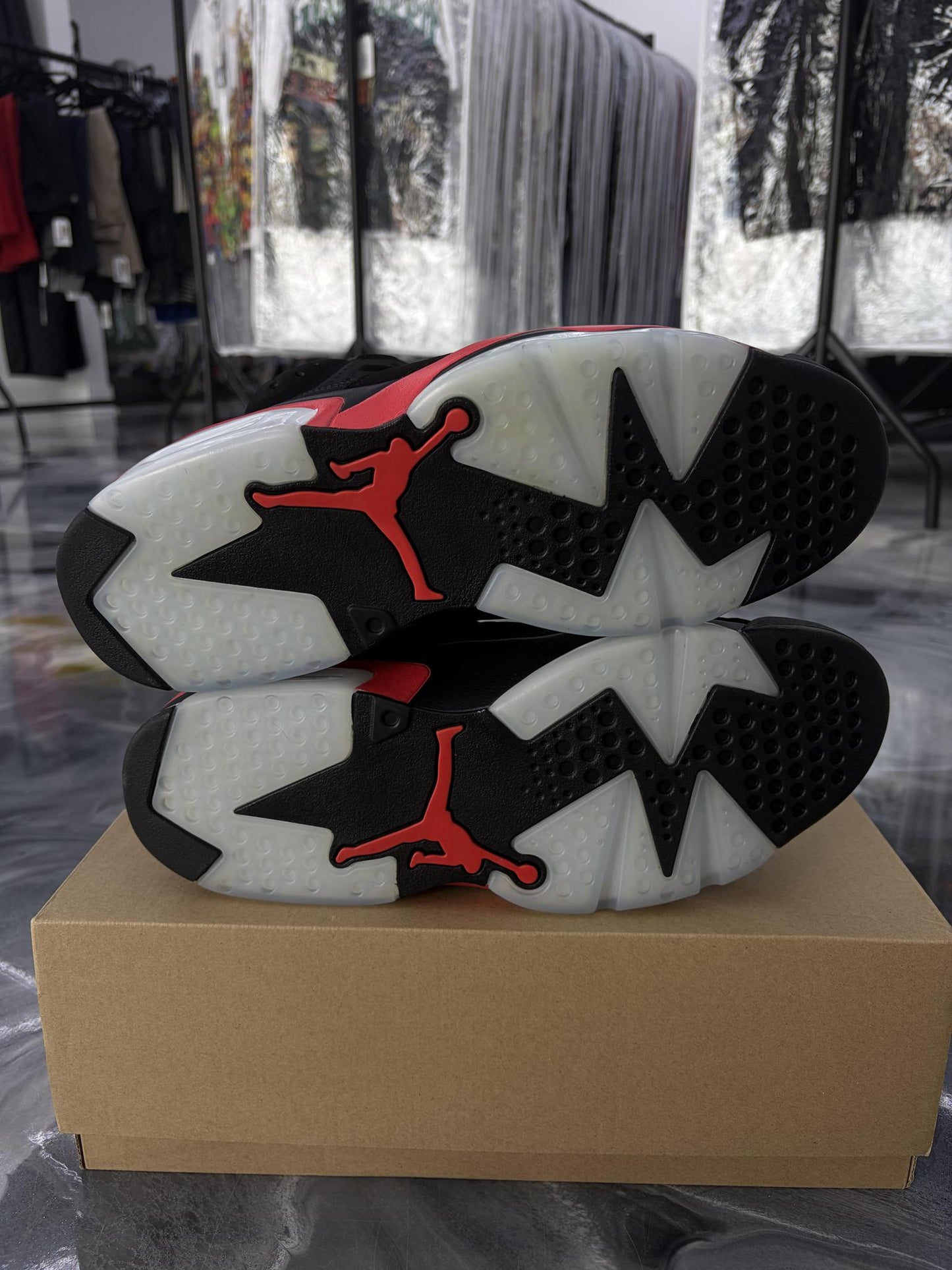 Jordan 6 "Infrared Salesman" Used Size 10.5