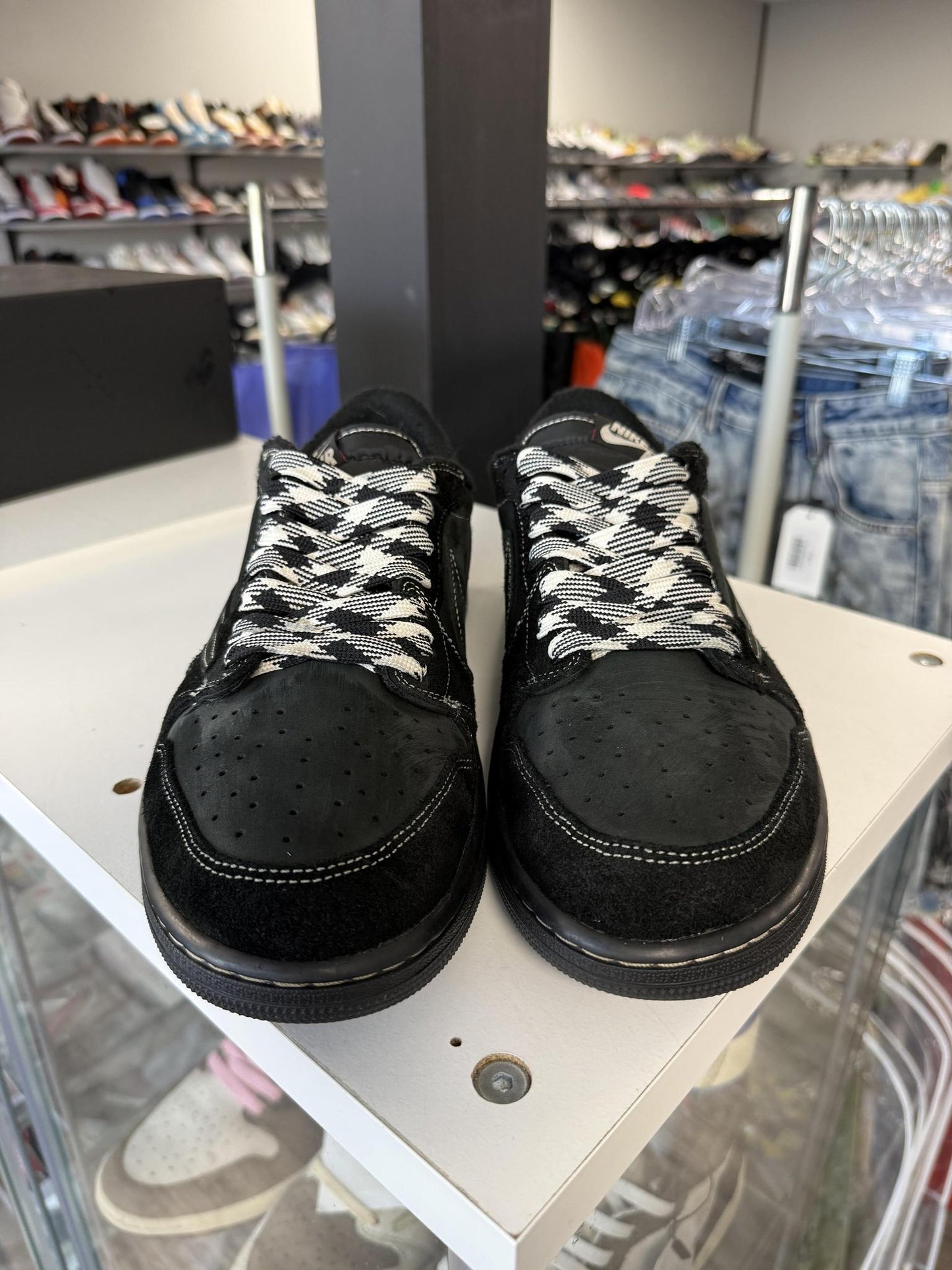Jordan 1 Low Travis Scott "Phantom" Used Size 13