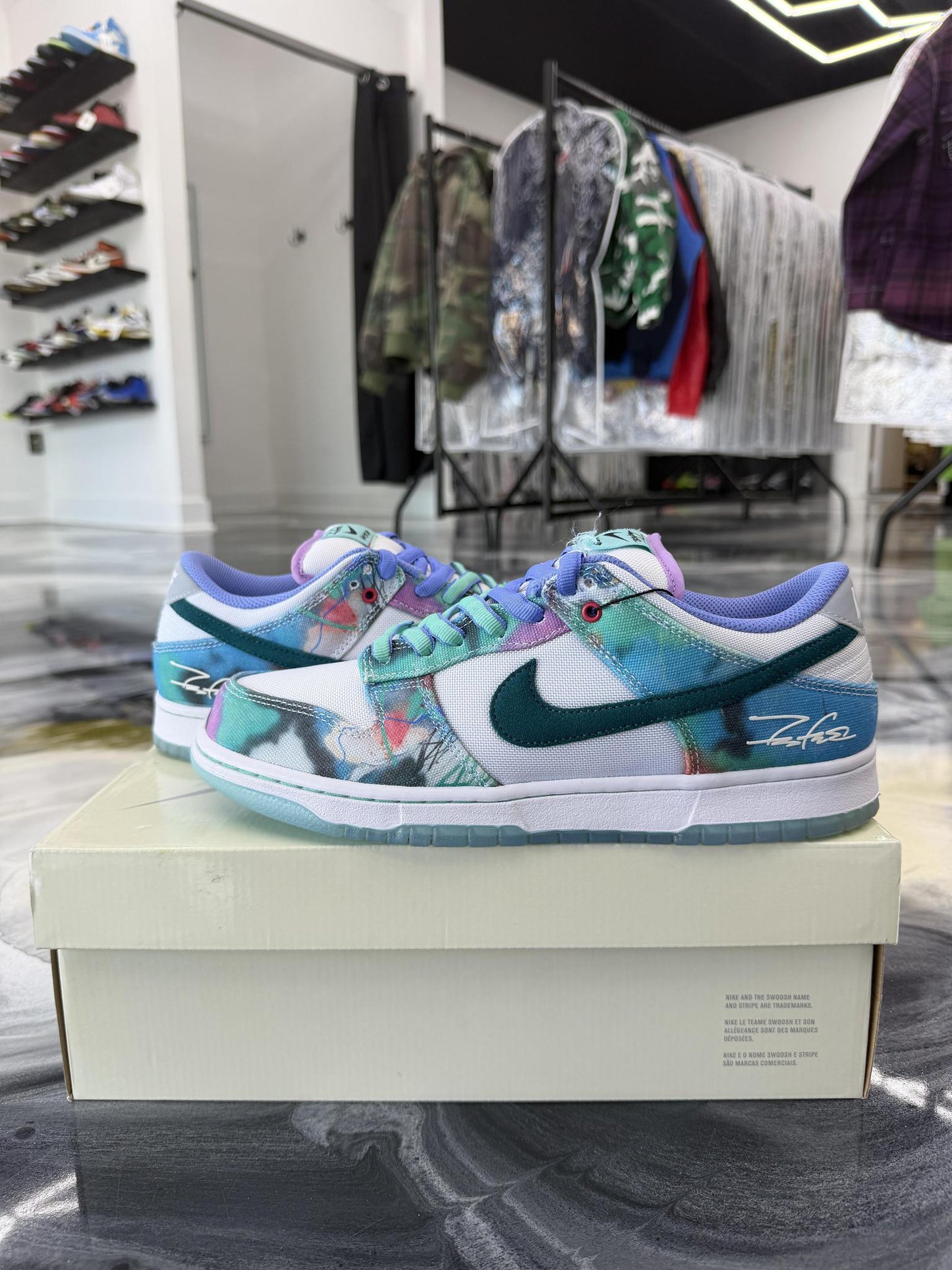 Nike SB Dunk Low "Futura" Used Size 9.5