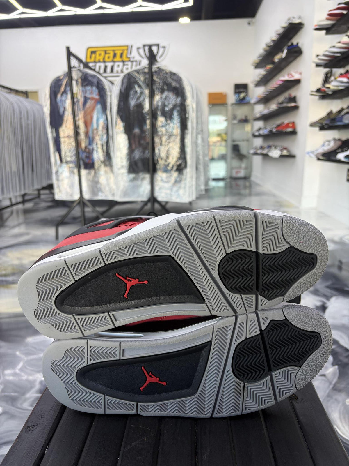 Jordan 4 "Toro Bravo" Used Size 13
